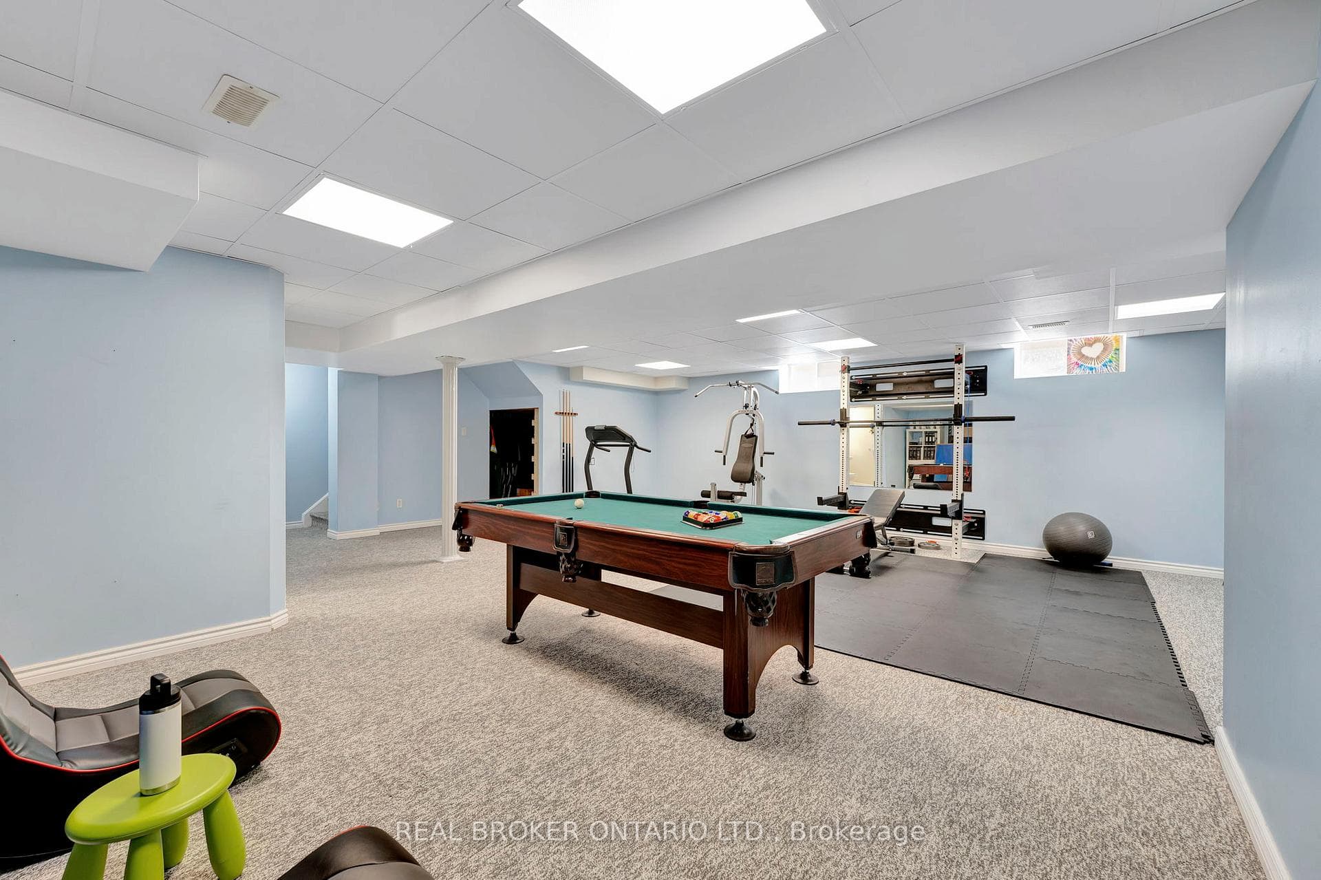 35 Dubrick Crescent photo 33
