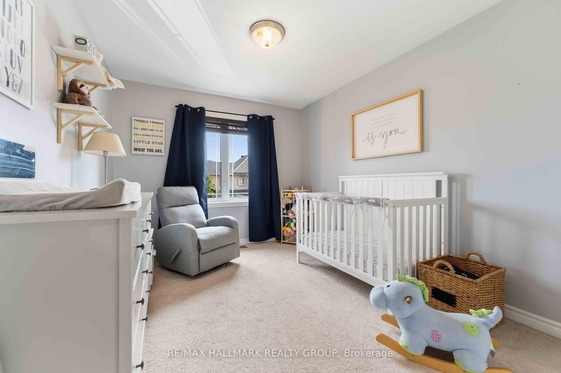 125 Montmorency Way photo 25