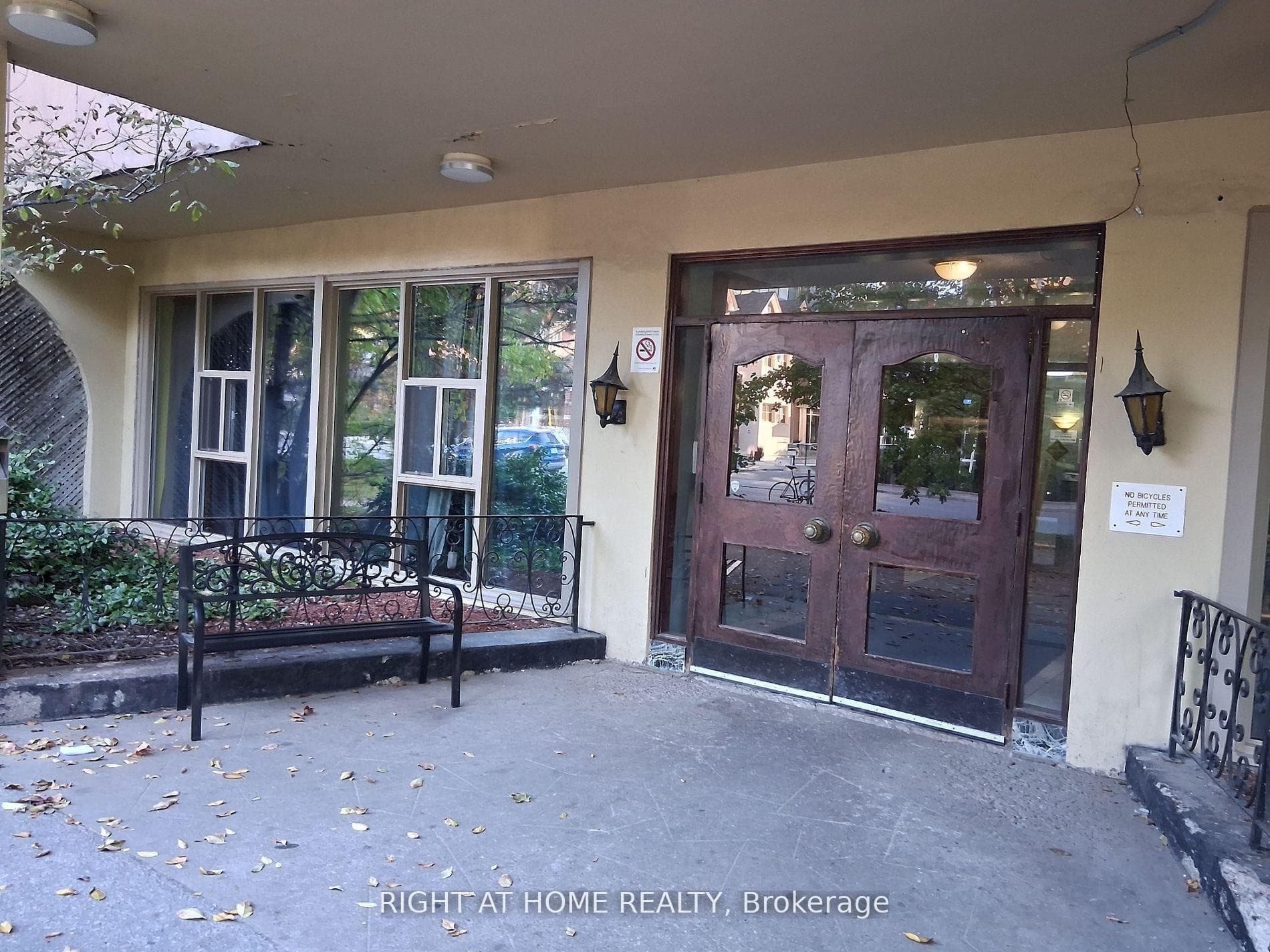 191 St George Street Unit 1007 photo 3