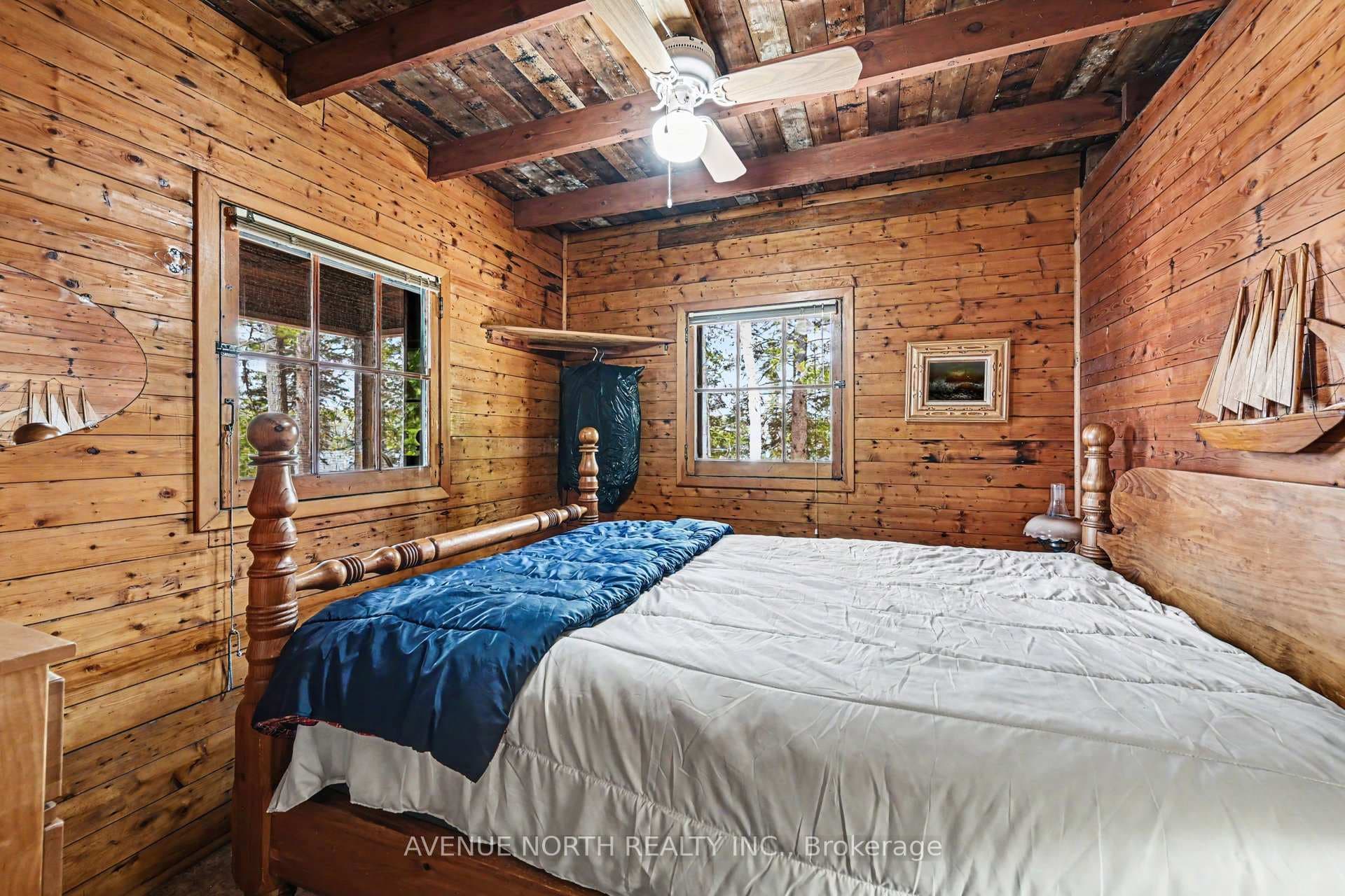366 Holly Lane photo 16