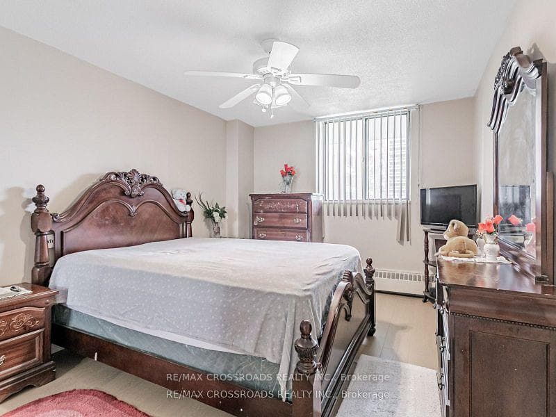 60 Stevenson Road Unit 206 photo 24