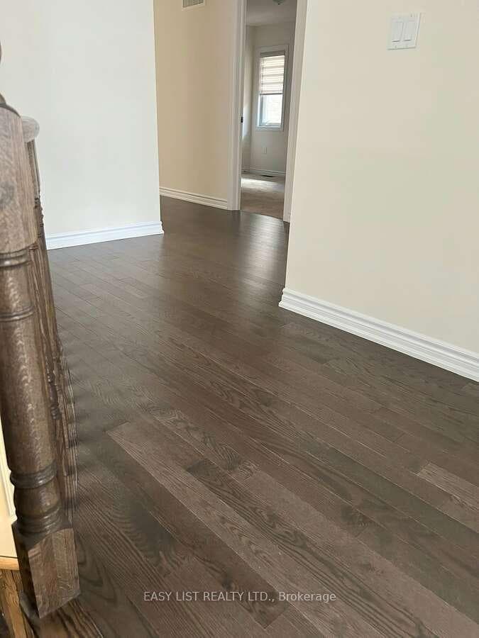 37 Royal Fern Crescent photo 18