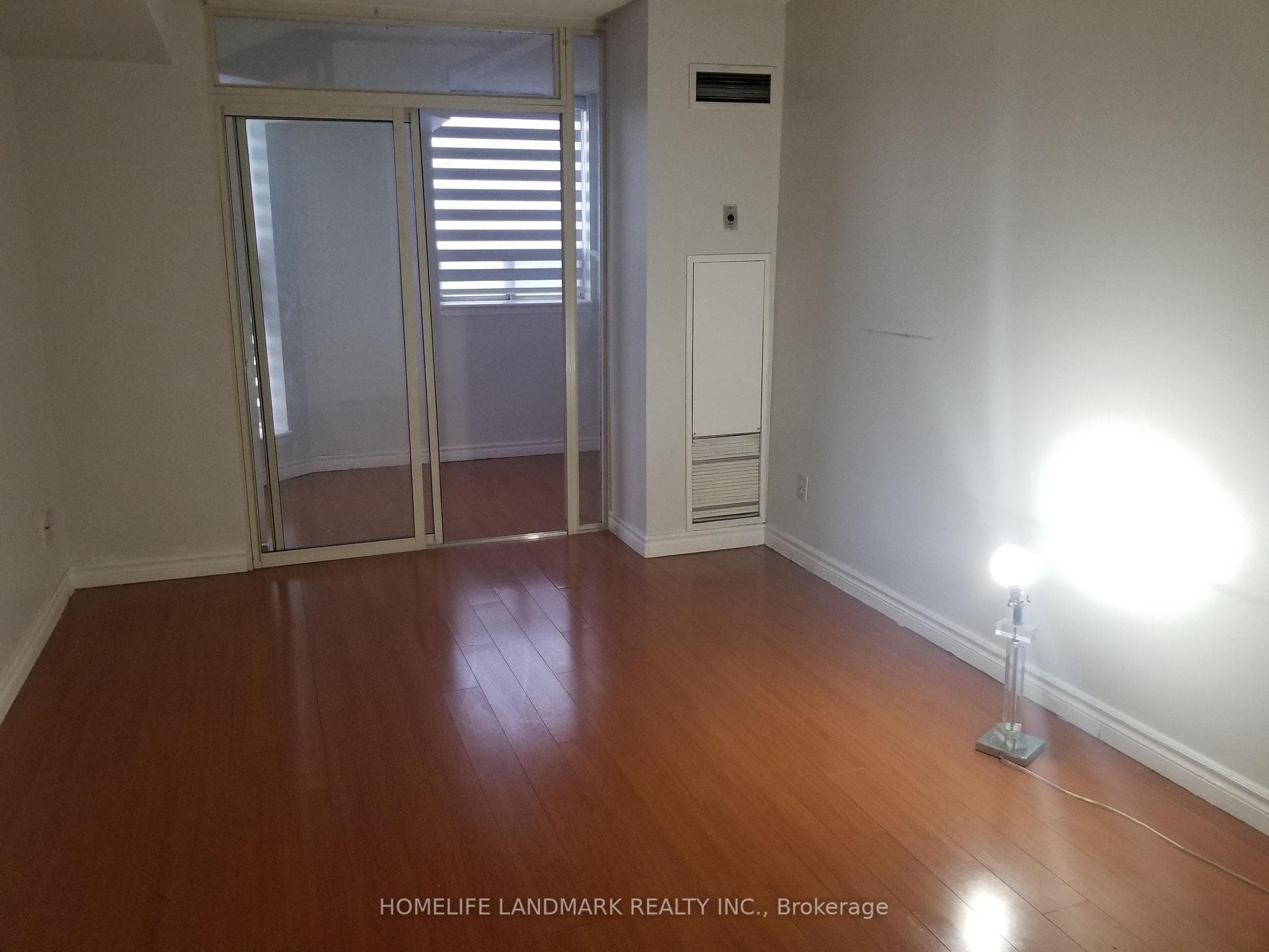 2460 Eglinton Avenue Unit 901 photo 7
