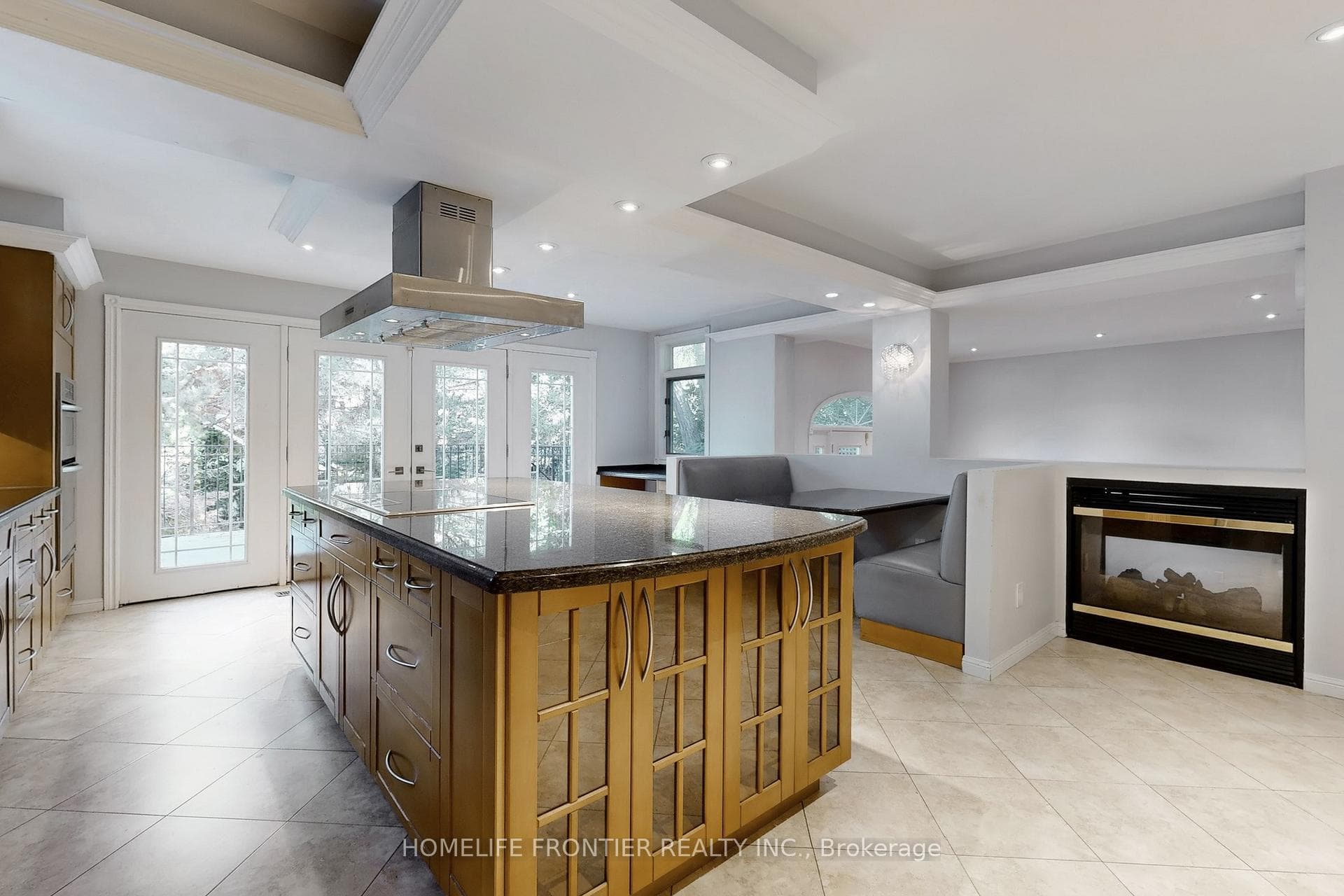 23 Nesbitt Drive photo 9