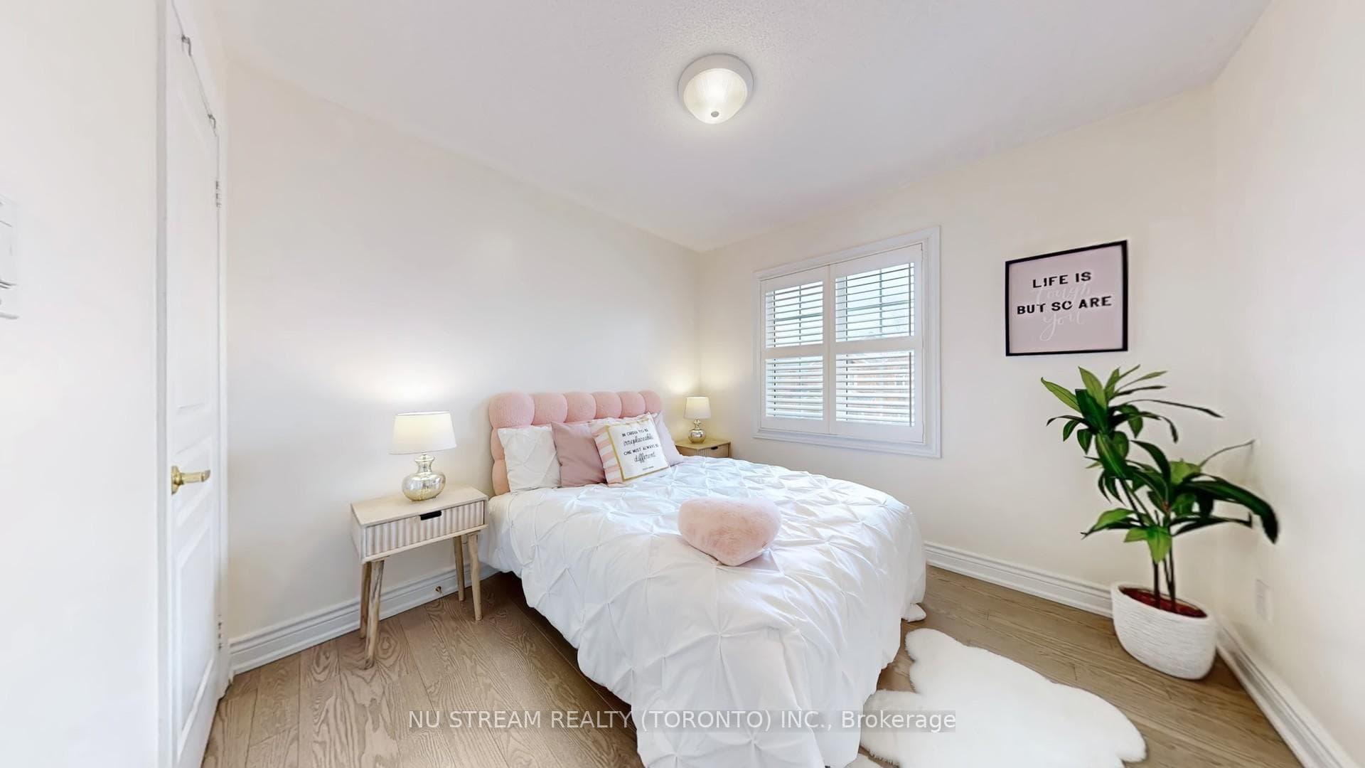 18 Radmore Place photo 33