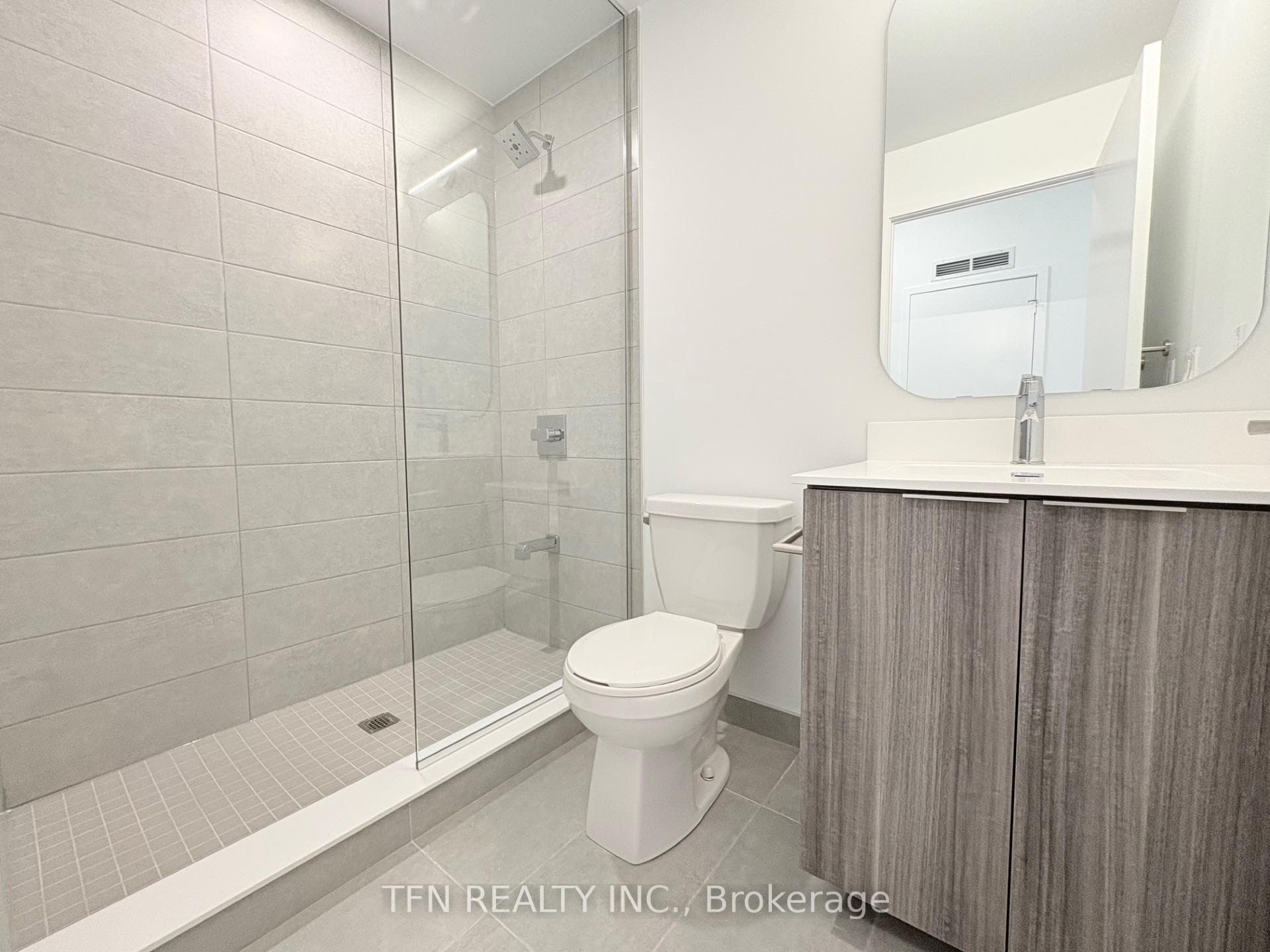 15 Richardson Street Unit 610 photo 10