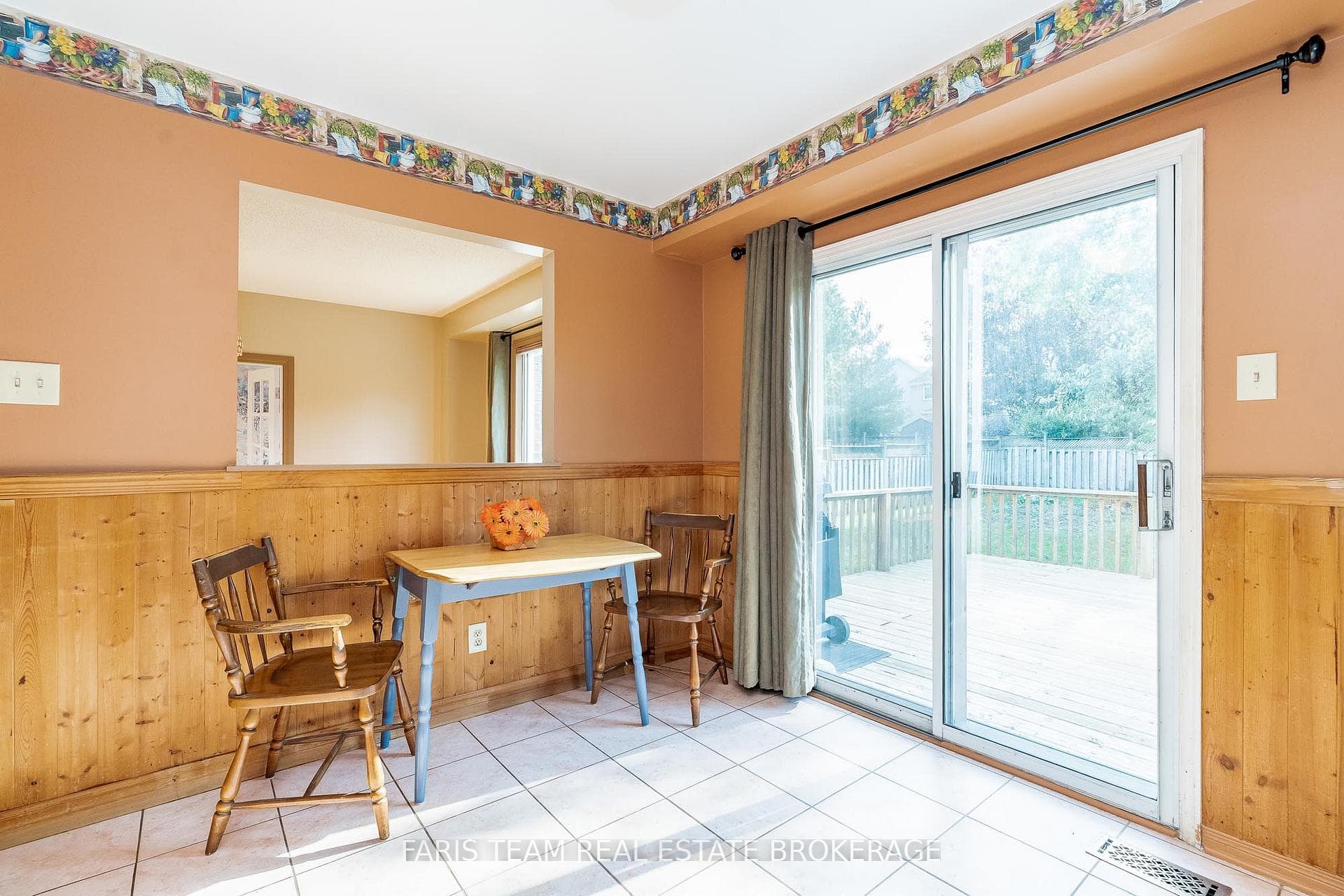 230 Mary Anne Drive photo 9