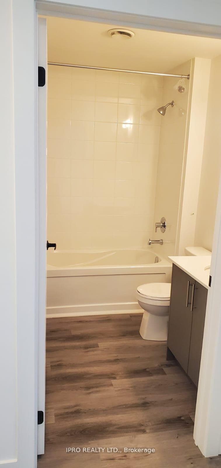 1201 Lackner Place Unit 304 photo 6