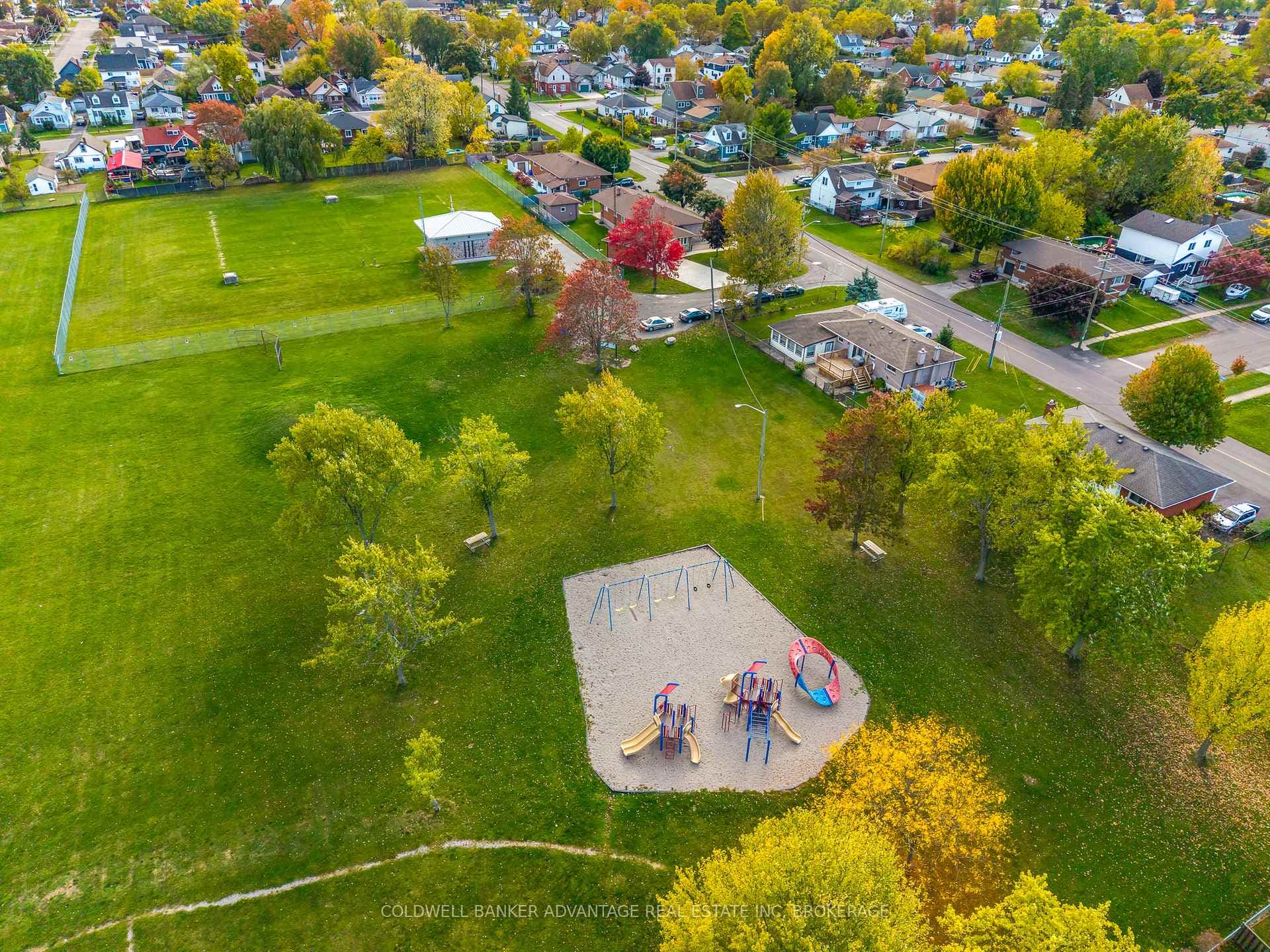 791 Fielden Avenue photo 42