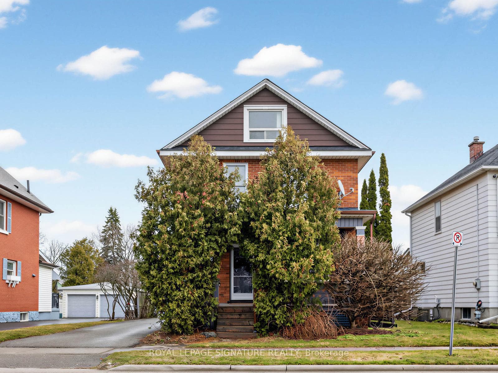 151 Burk Street photo 2