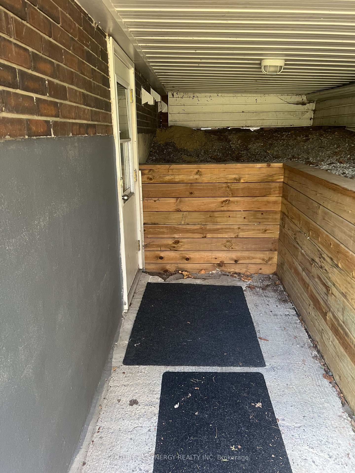 2226 PAGE Road Unit 2 photo 4
