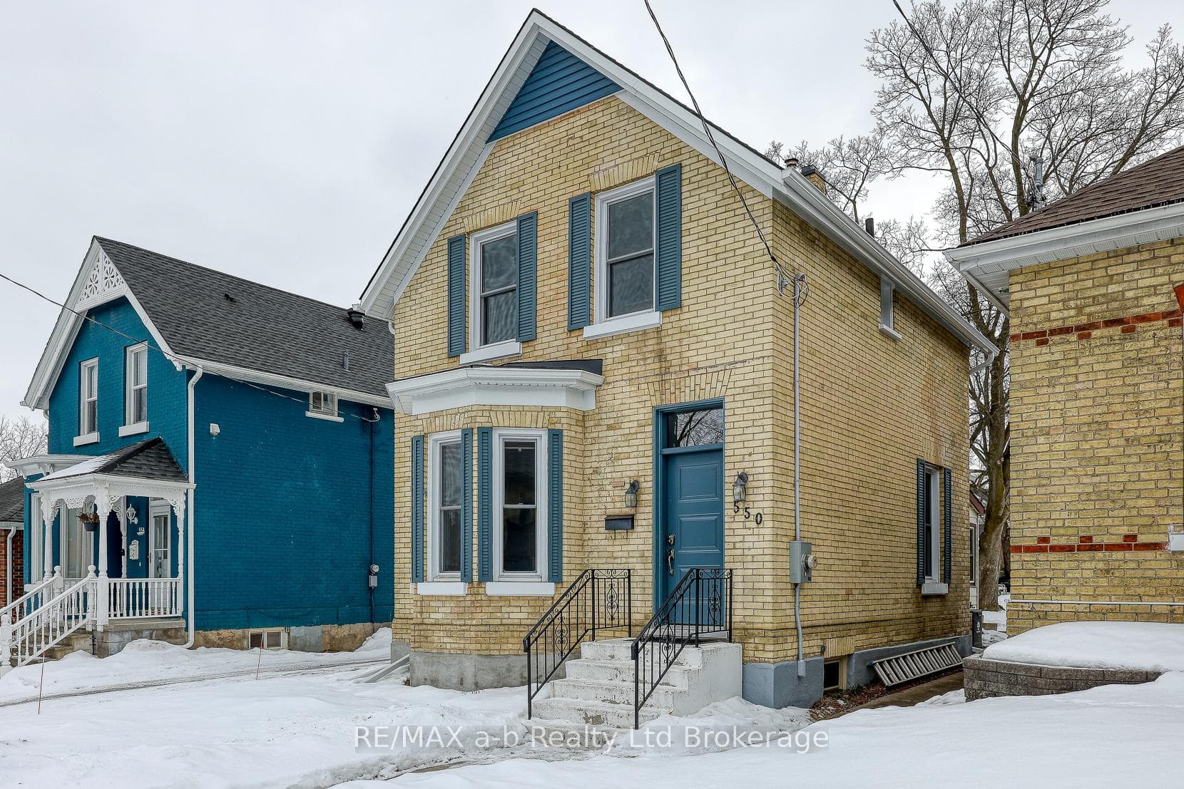550 Mary Street photo 32