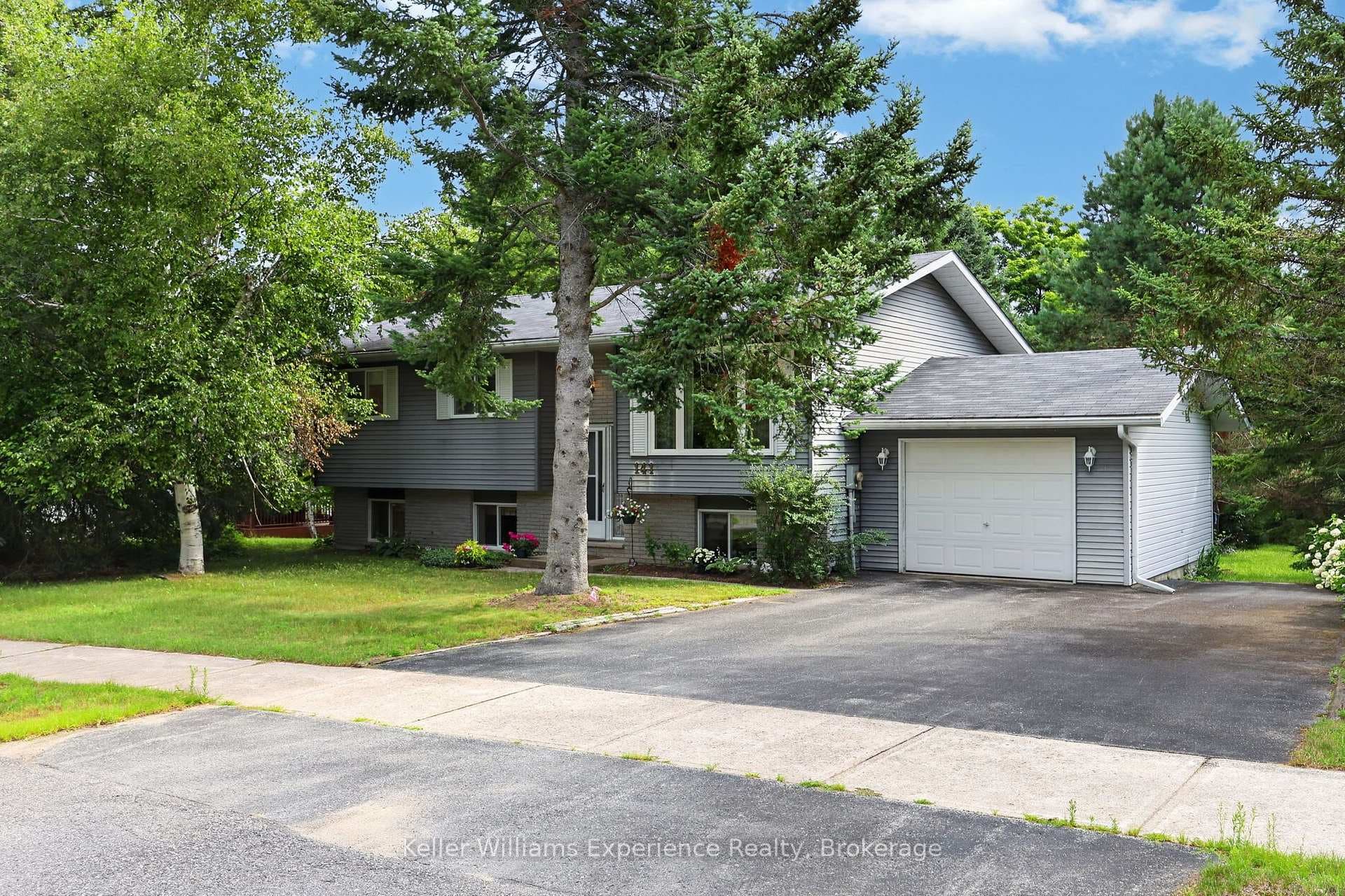 141 Meadow Heights Drive photo 1