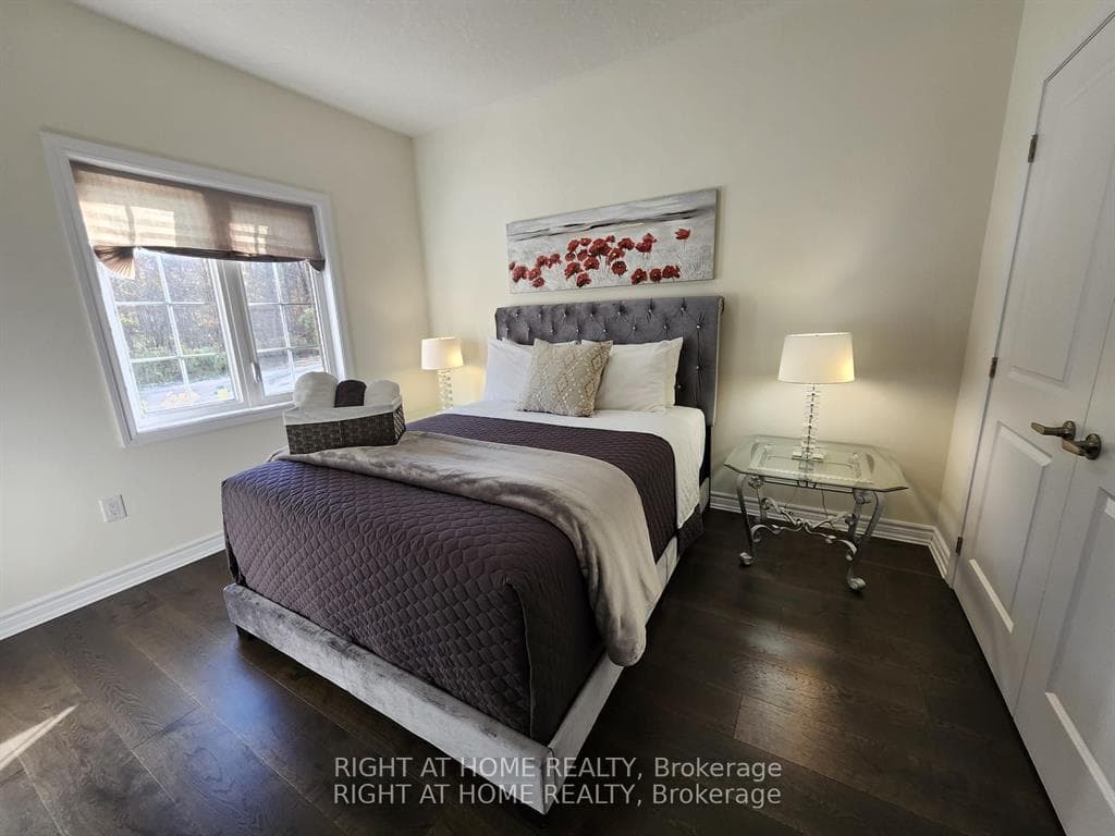84 Diamond Valley Drive photo 33