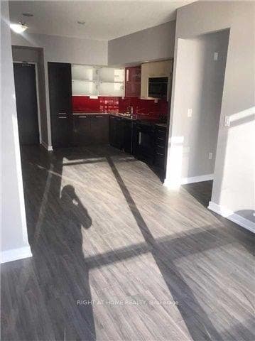 8 Telegram Mews Unit 306 photo 17