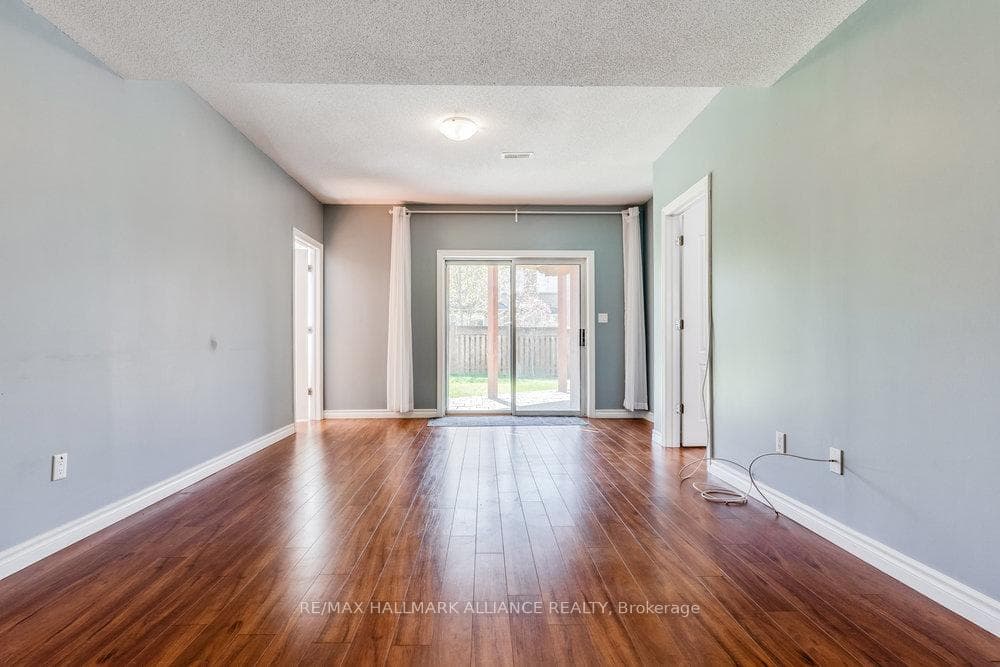 1182 Lindenrock Drive photo 27