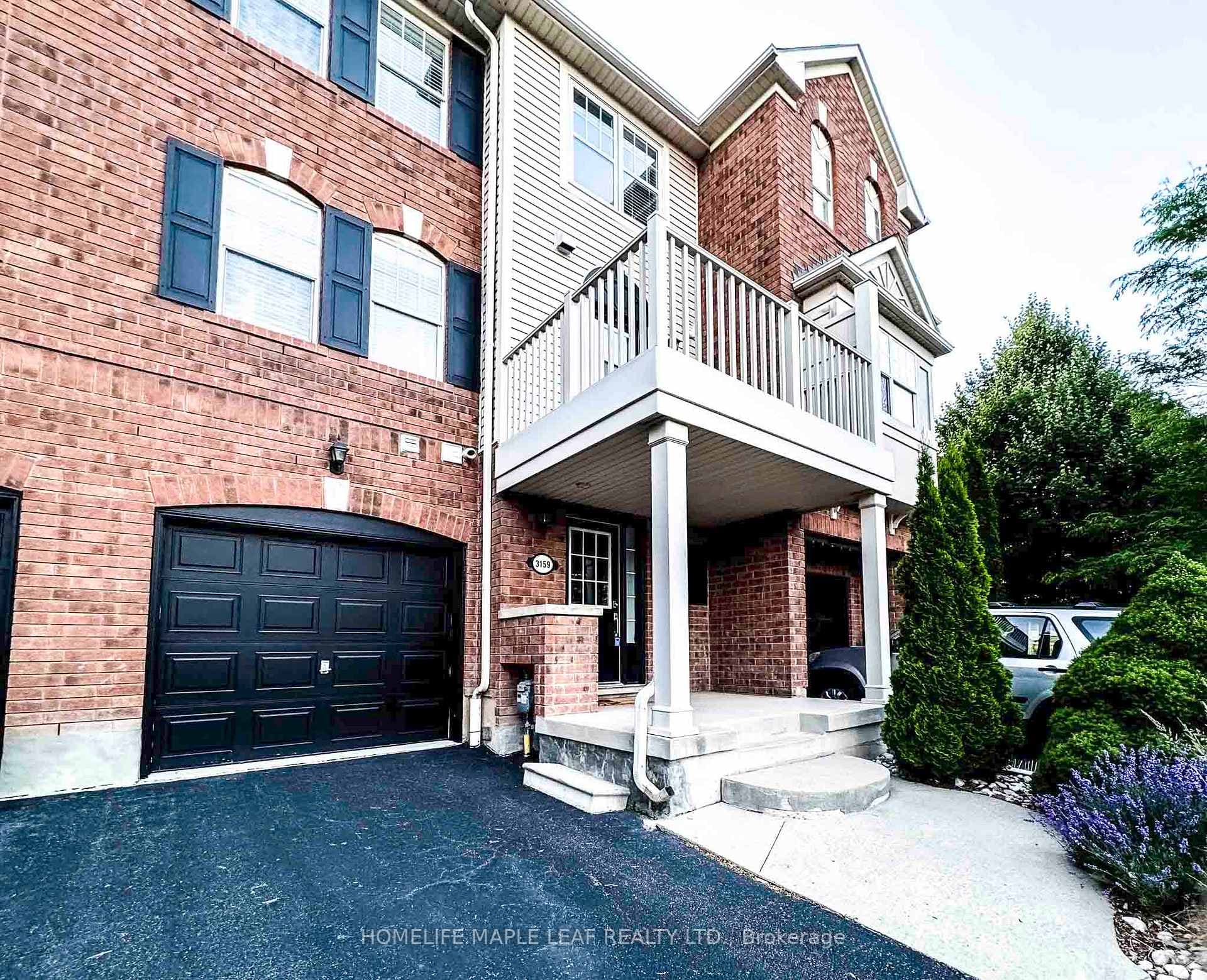 3159 Stornoway Circle photo 2