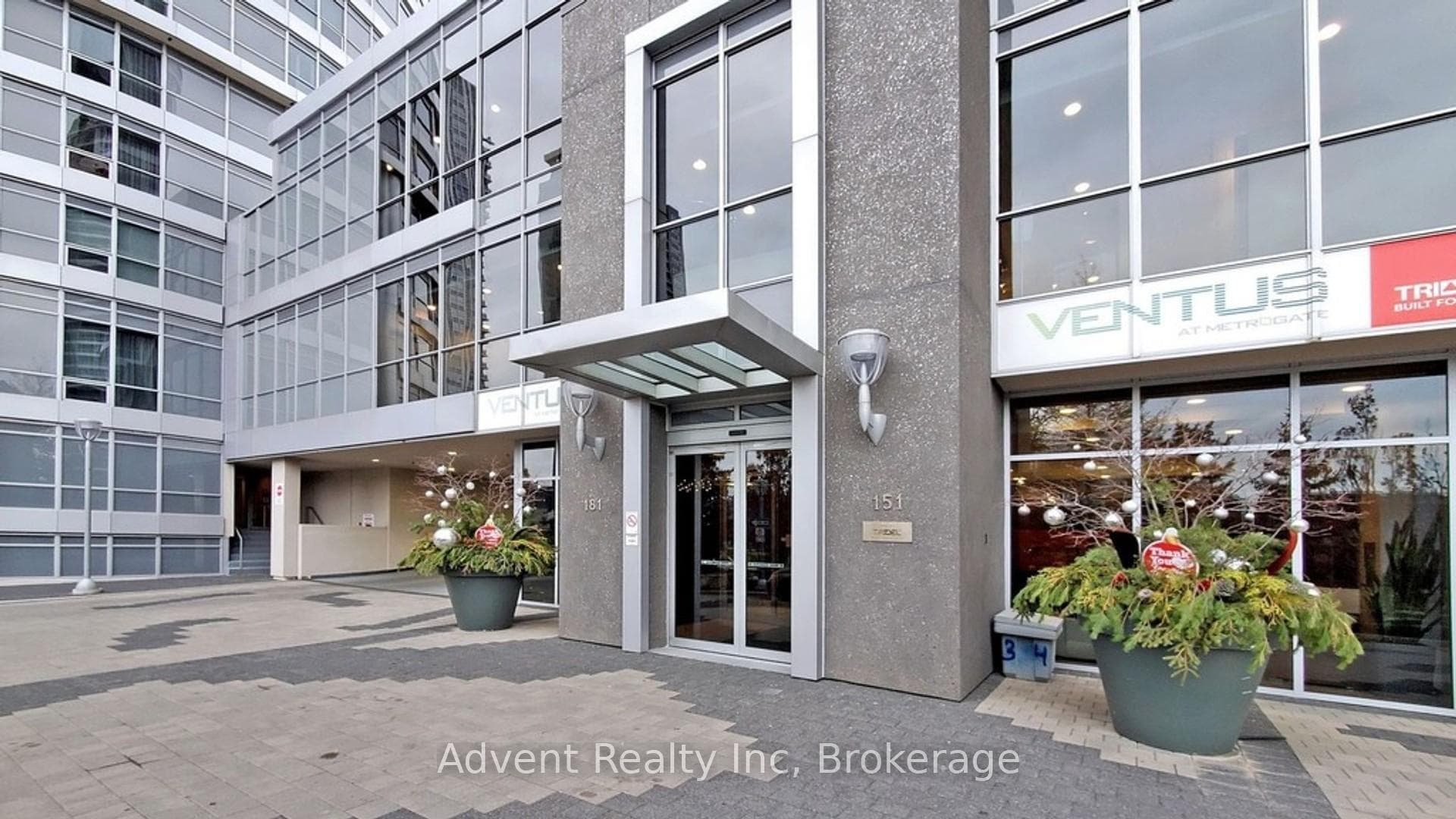 181 Village Green Square Unit 2211 photo 2