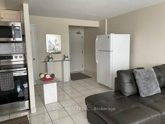 25 Fairview Road Unit 1101RmB photo 11