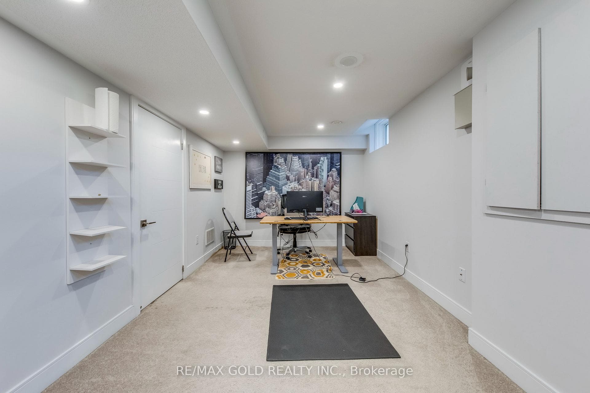 561 Mermaid Crescent photo 39