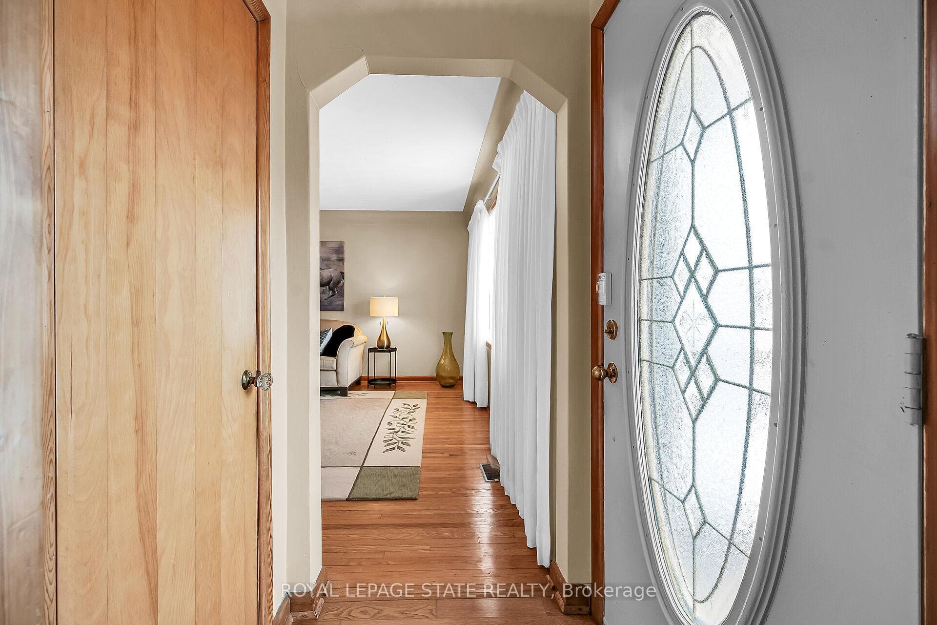 118 Charlotte Street photo 16