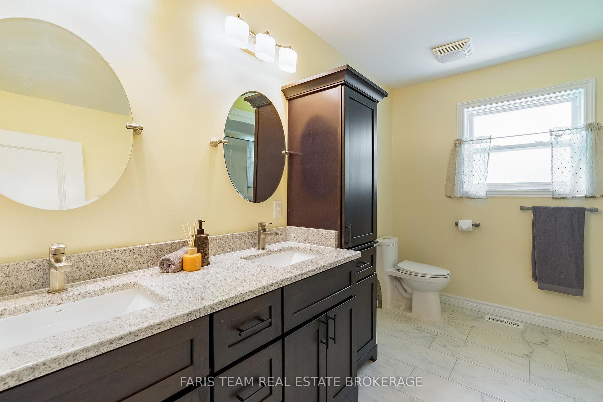 19 Willow Crescent photo 27