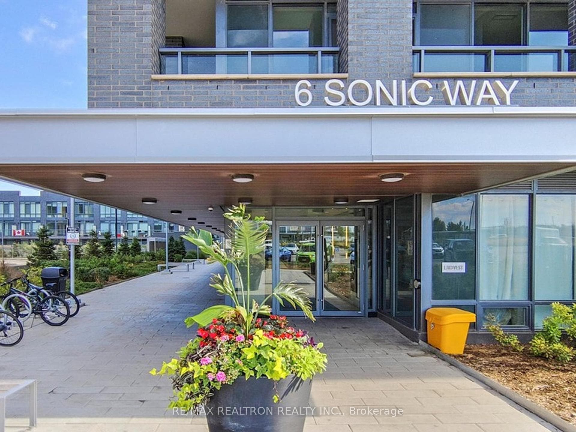 6 Sonic Way Unit 405 photo 2