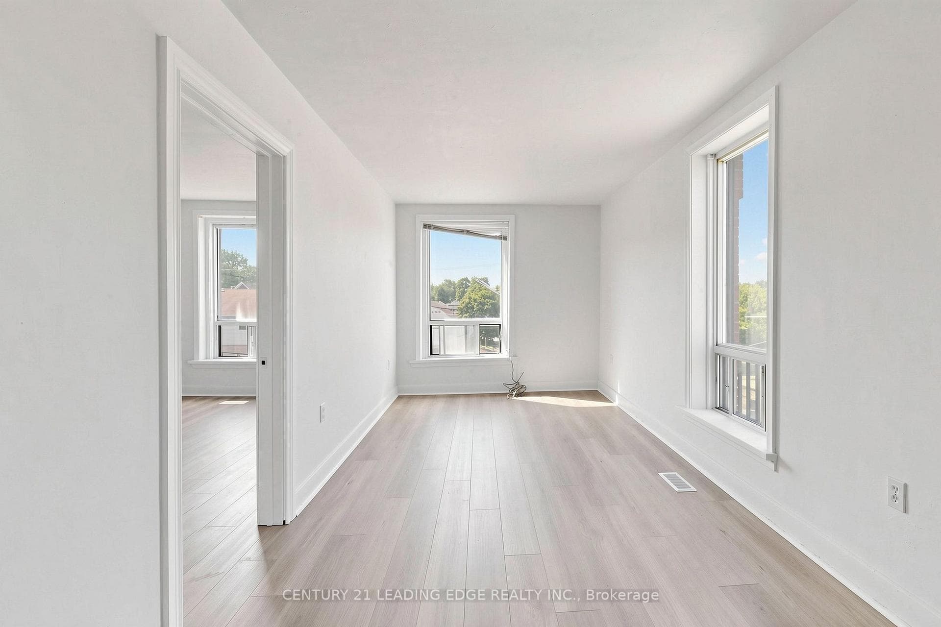 18 Brock Street Unit 3 photo 8