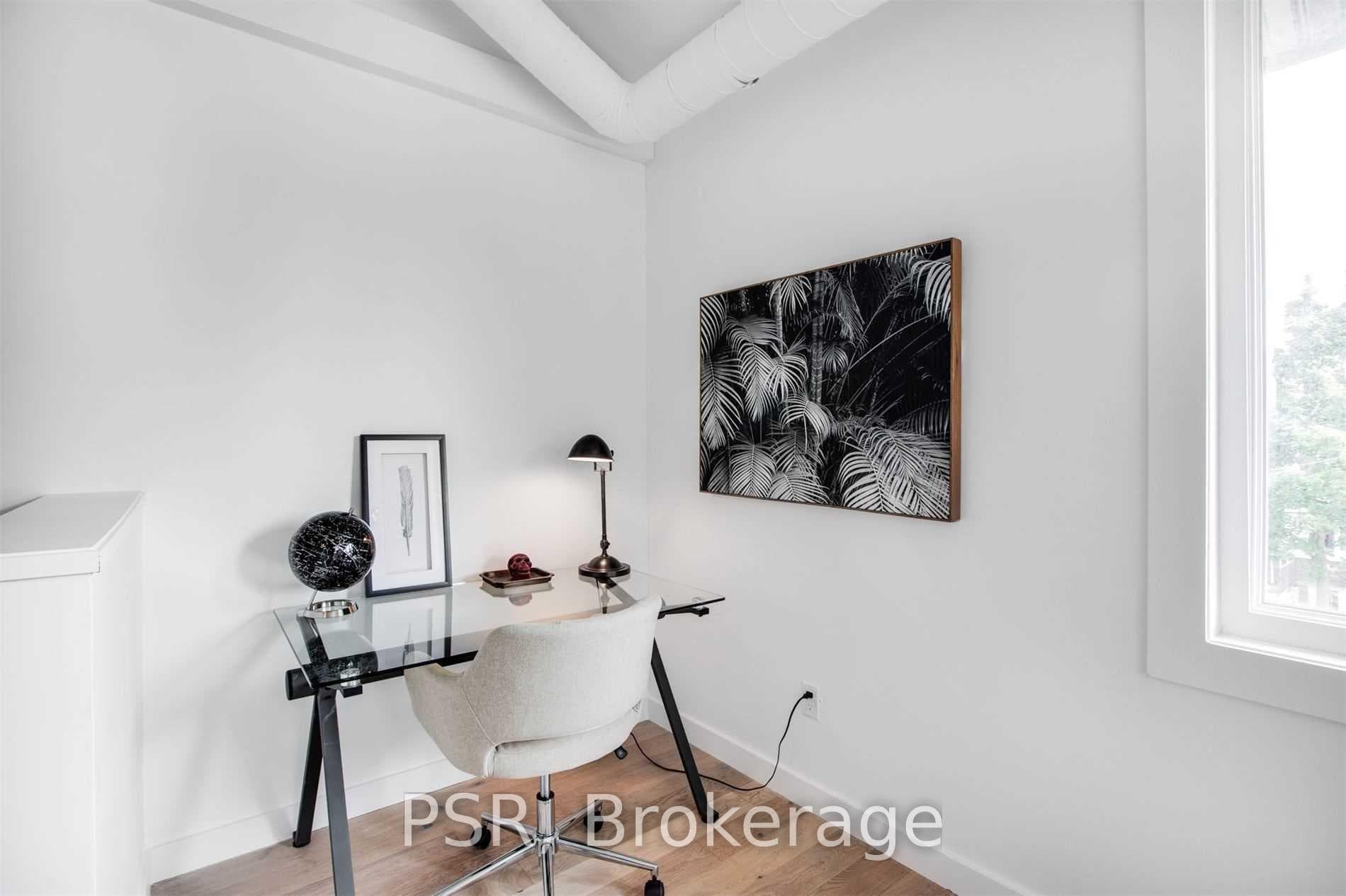 114 Braemar Avenue Unit Upper photo 9