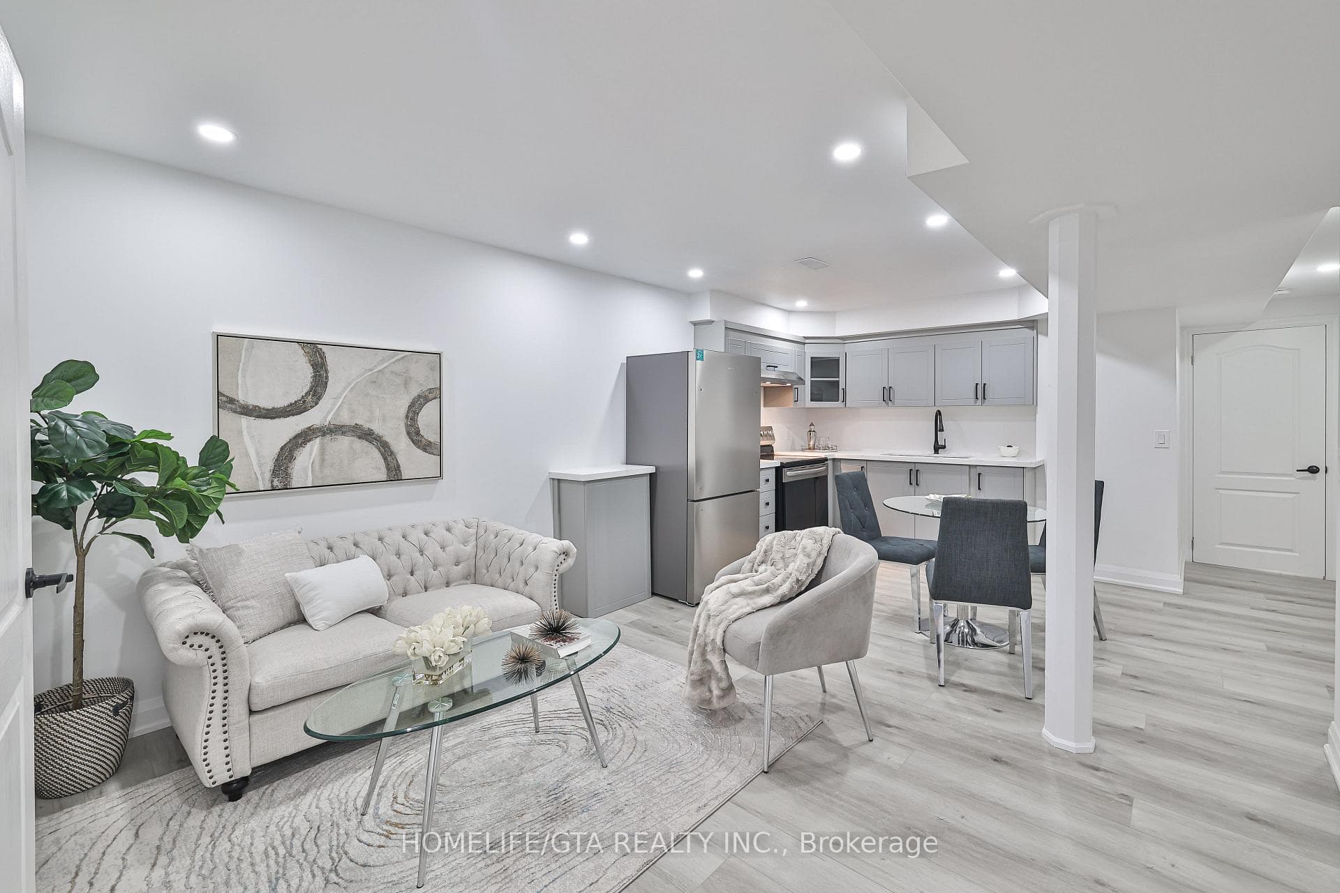 73 Tozer Crescent photo 36