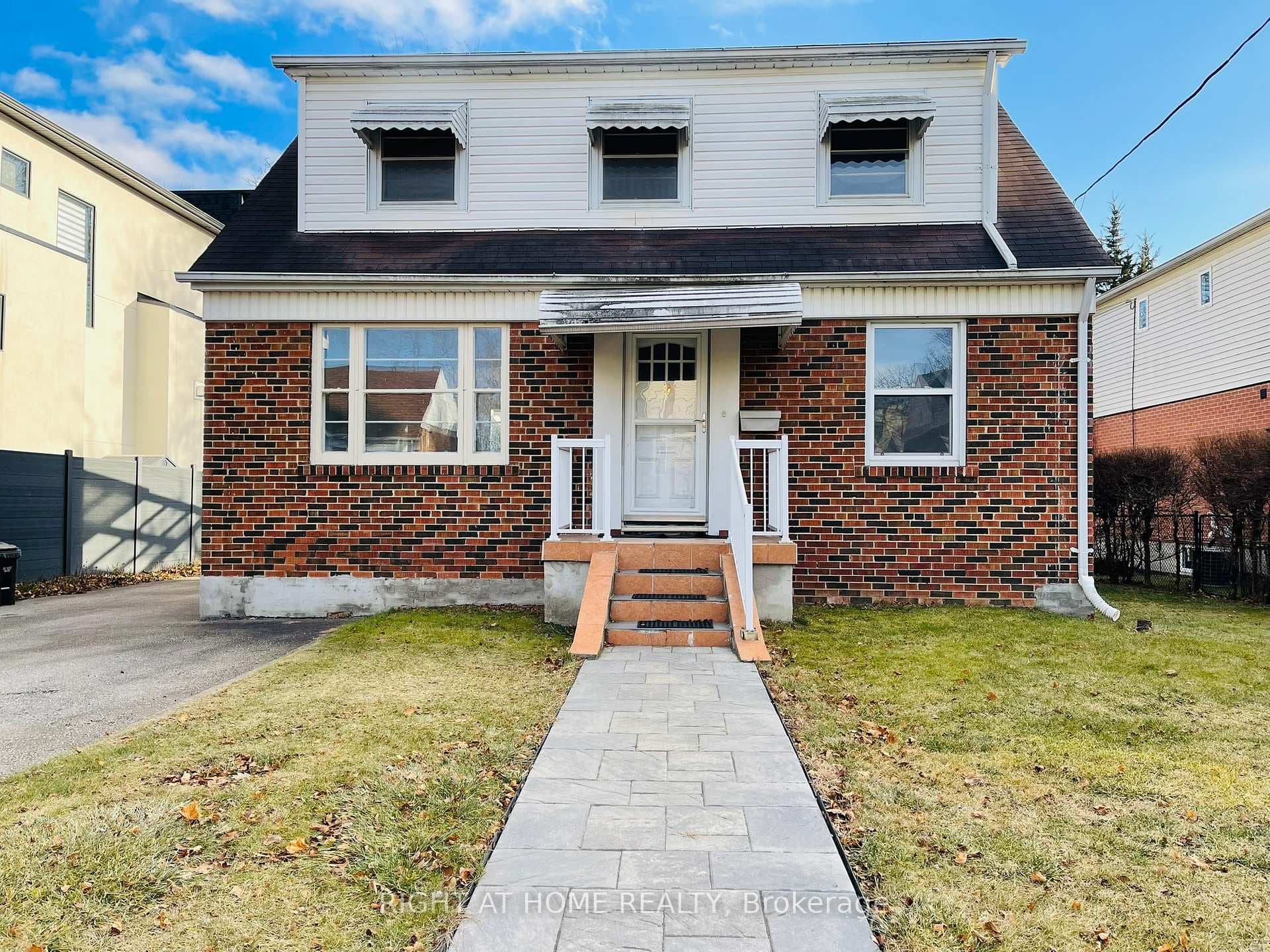 9 Craigmore Crescent photo 1