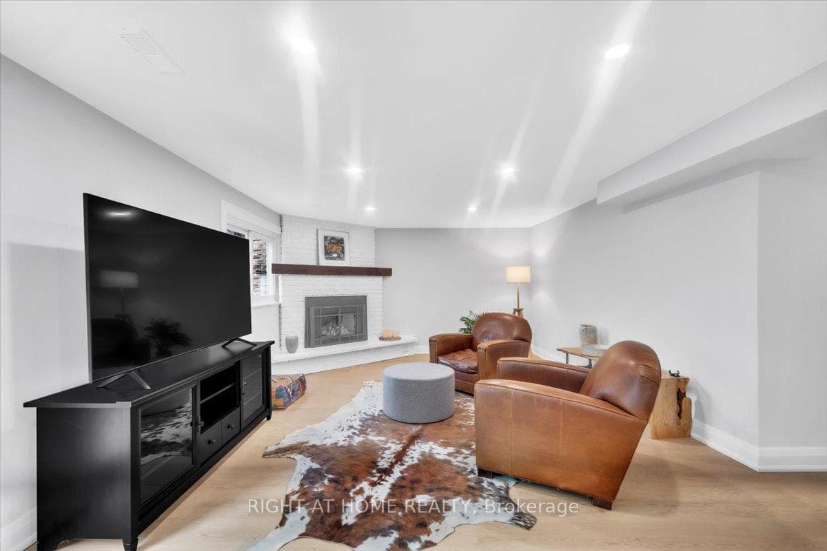 2301 Devon Road photo 18