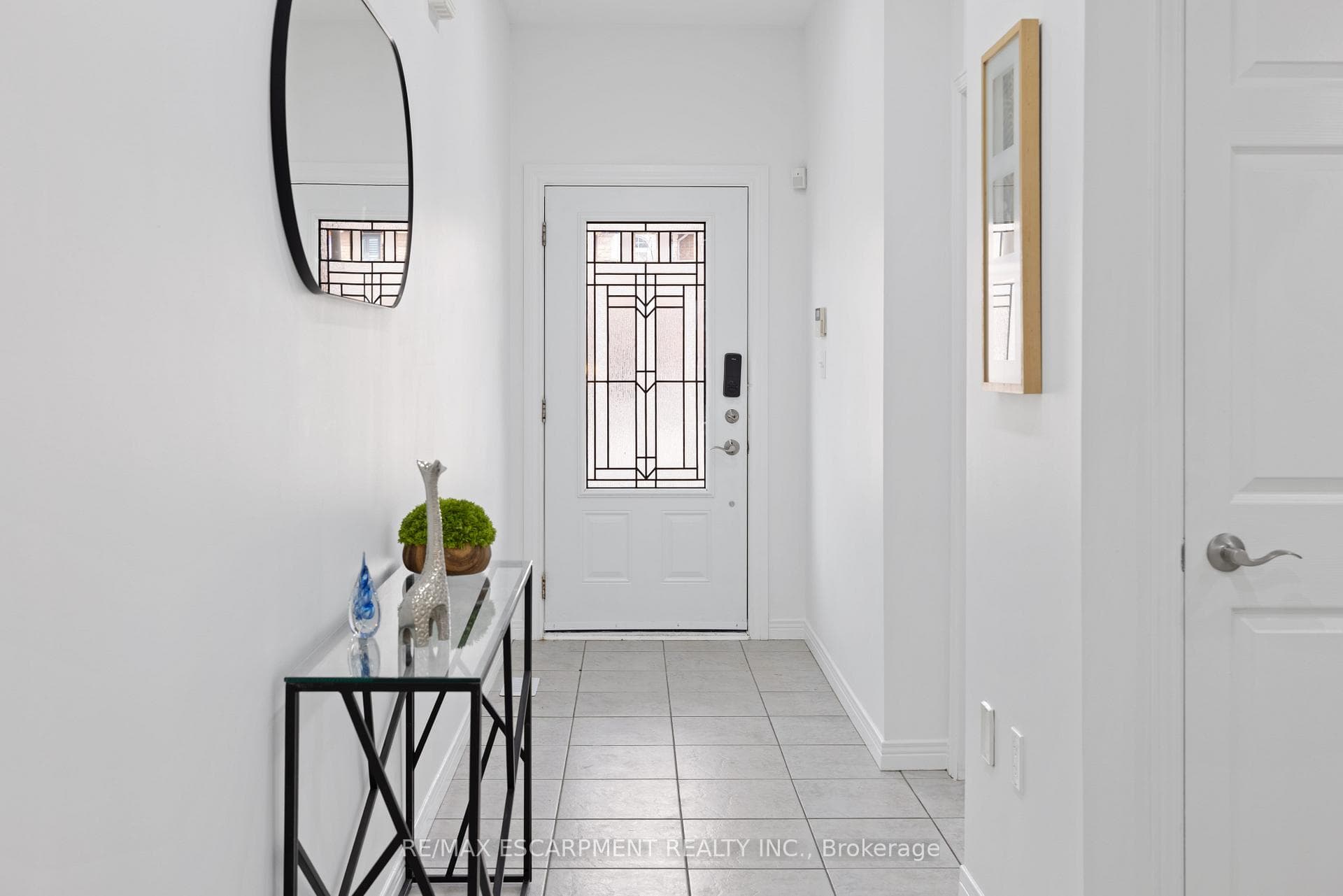 39 McKibbon Avenue photo 5