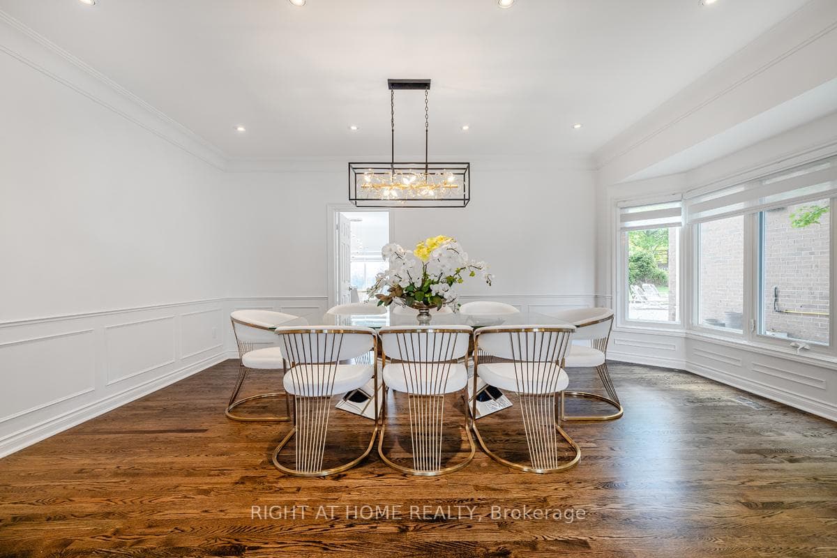 6 Dewbourne Avenue photo 7