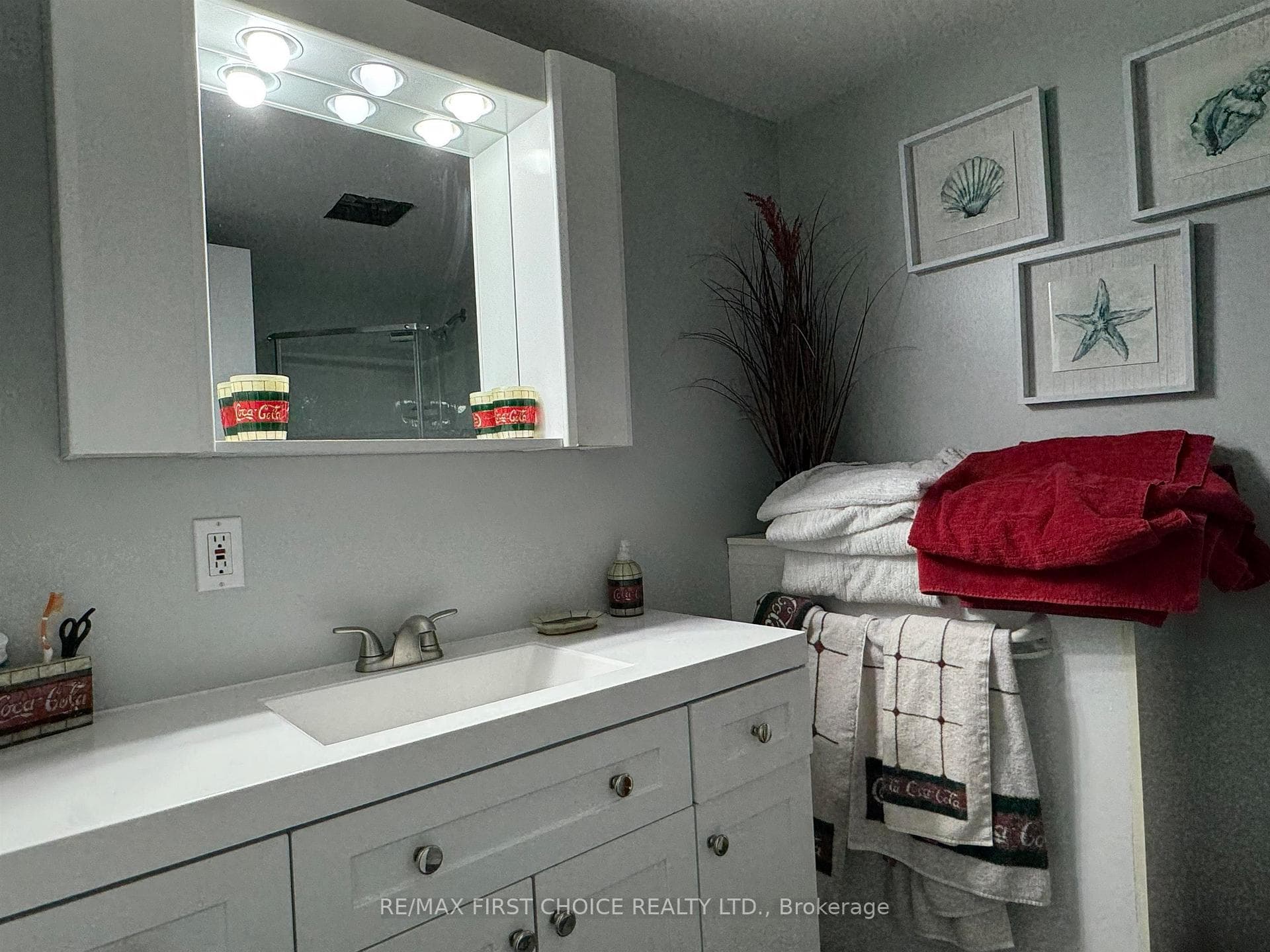 125 Walsh Street photo 14