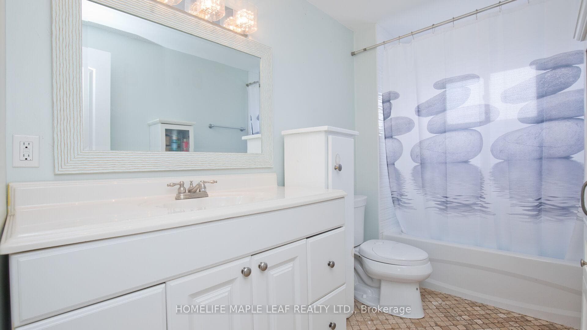 16 Borden Hill Court photo 32