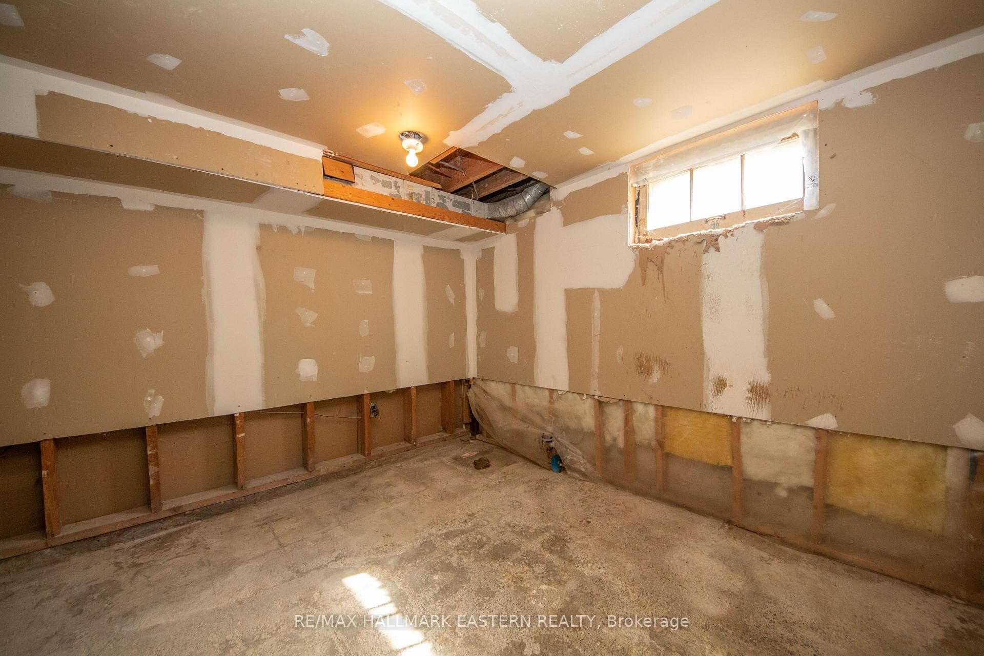 812 Argyle Street photo 22