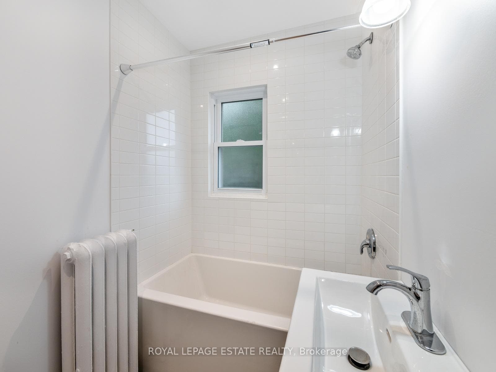 82 Glen Manor Drive Unit Upper photo 28