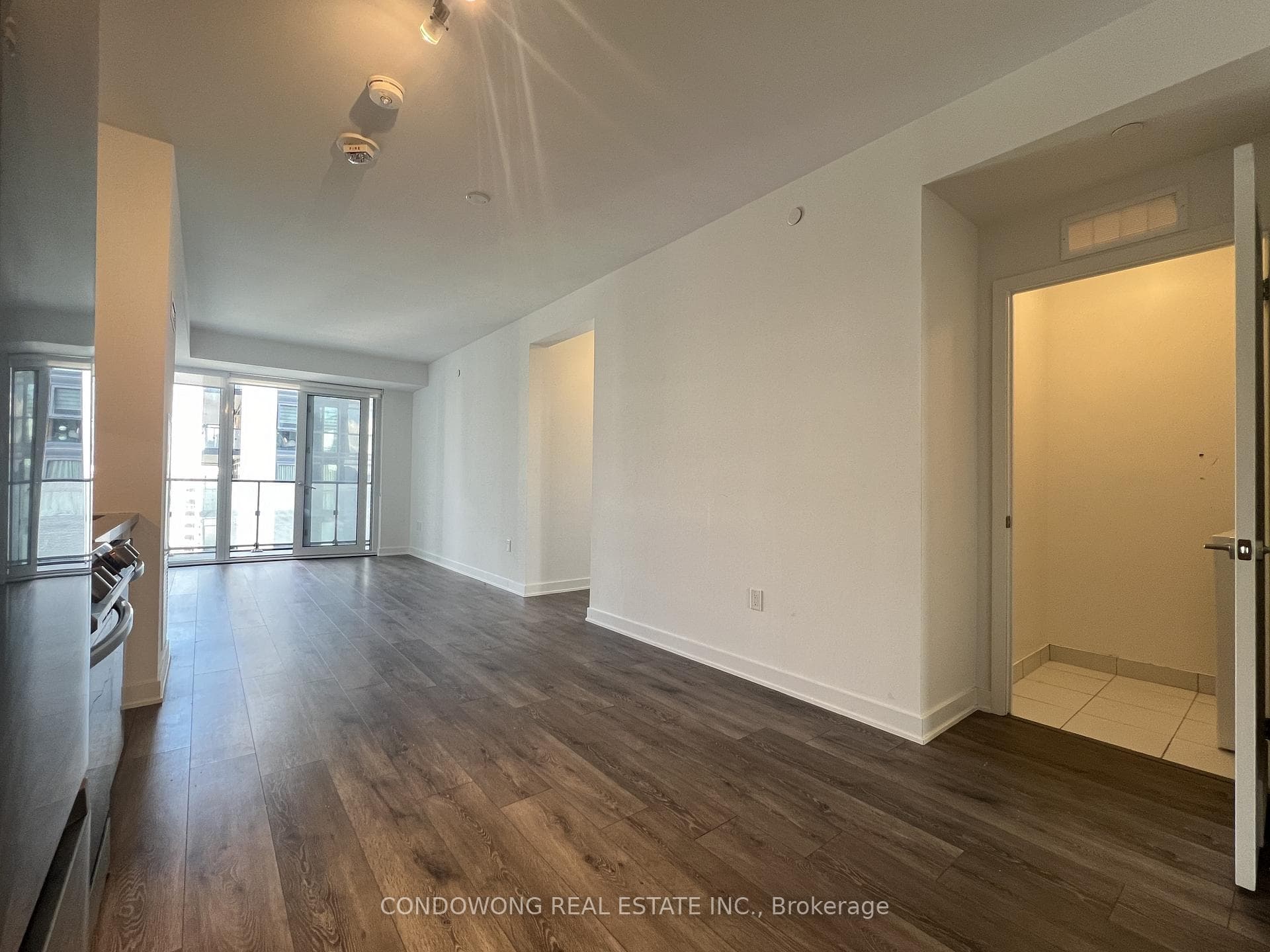 105 Oneida Crescent Unit 1205 photo 4