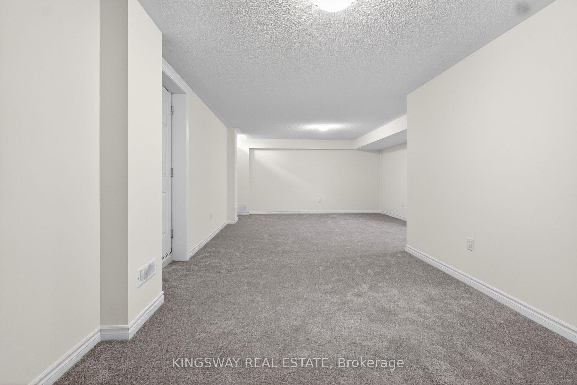 2144 Hallandale Street photo 38