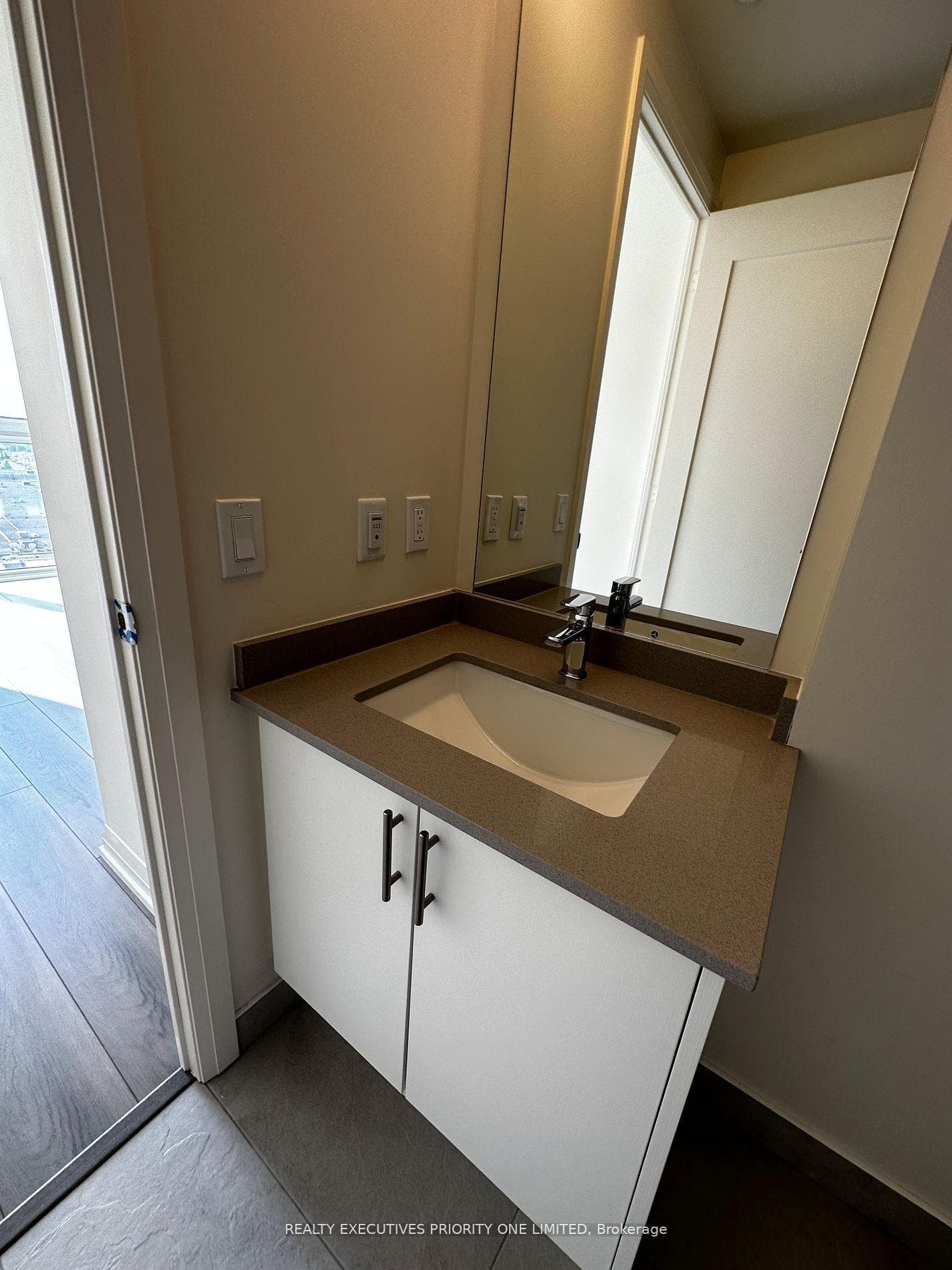 9000 JANE Street Unit 1119 photo 18