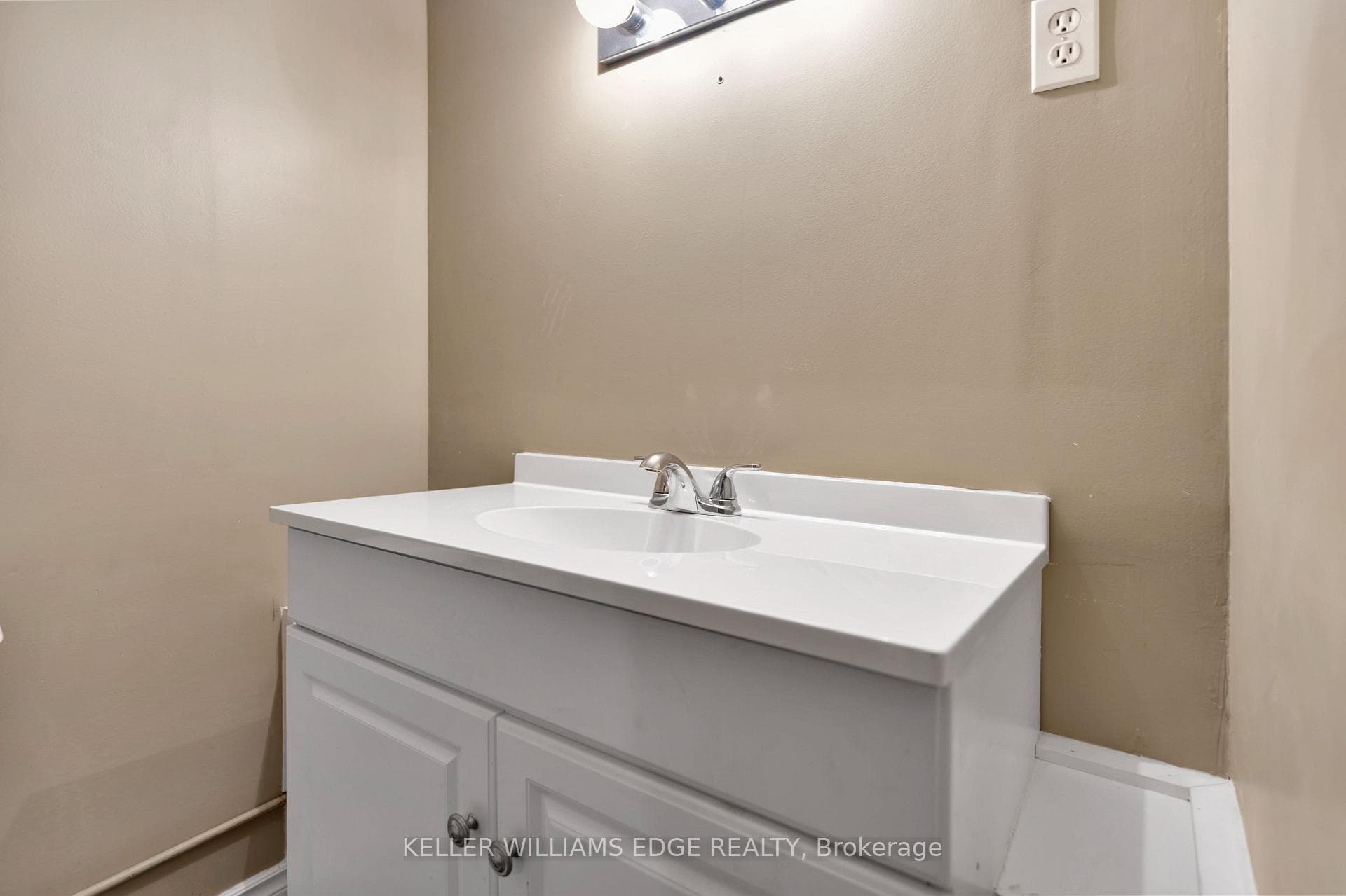 339 Strathearne Avenue photo 29