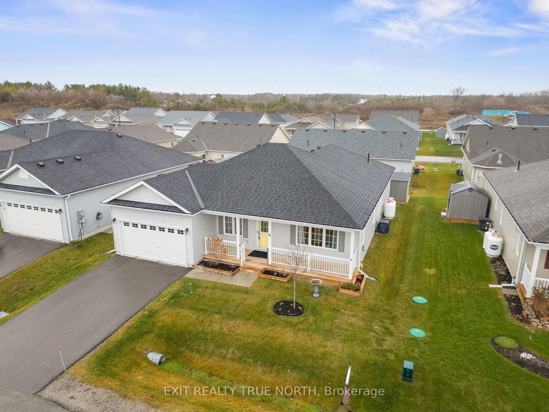 Close to Lake Simcoe, Casino Rama & Orillia
