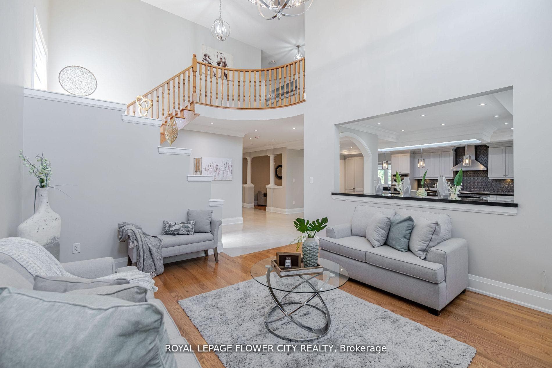 36 Louvain Drive photo 9