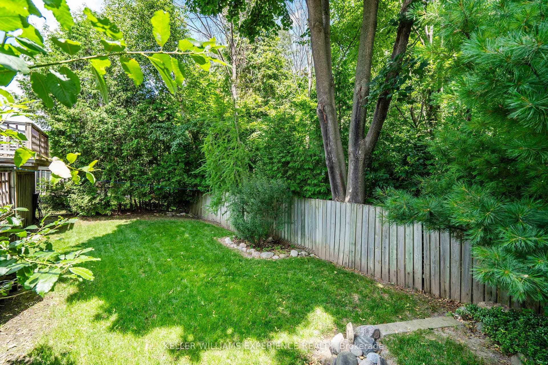 800 Birchwood Drive photo 37