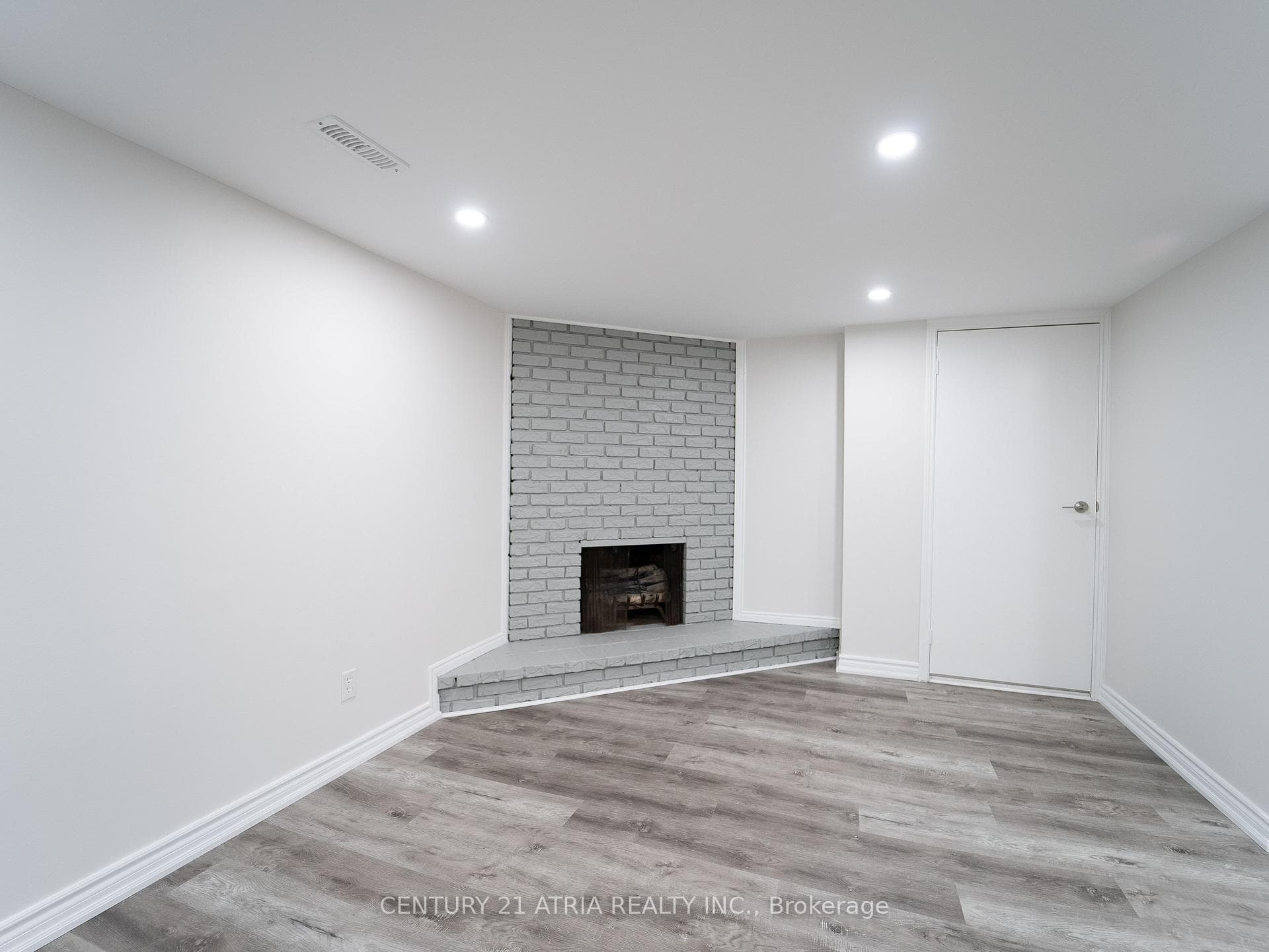 138 Fawcett Trail photo 20