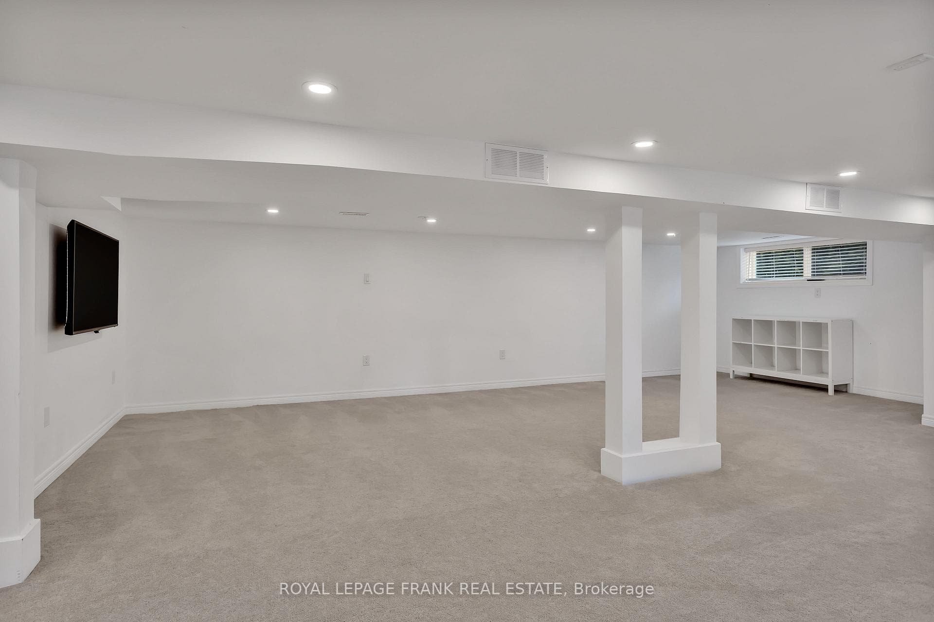363 Gifford Drive photo 21