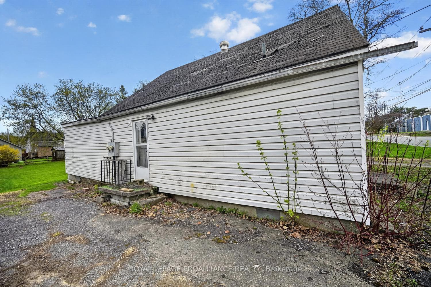 189 Wood Street photo 4