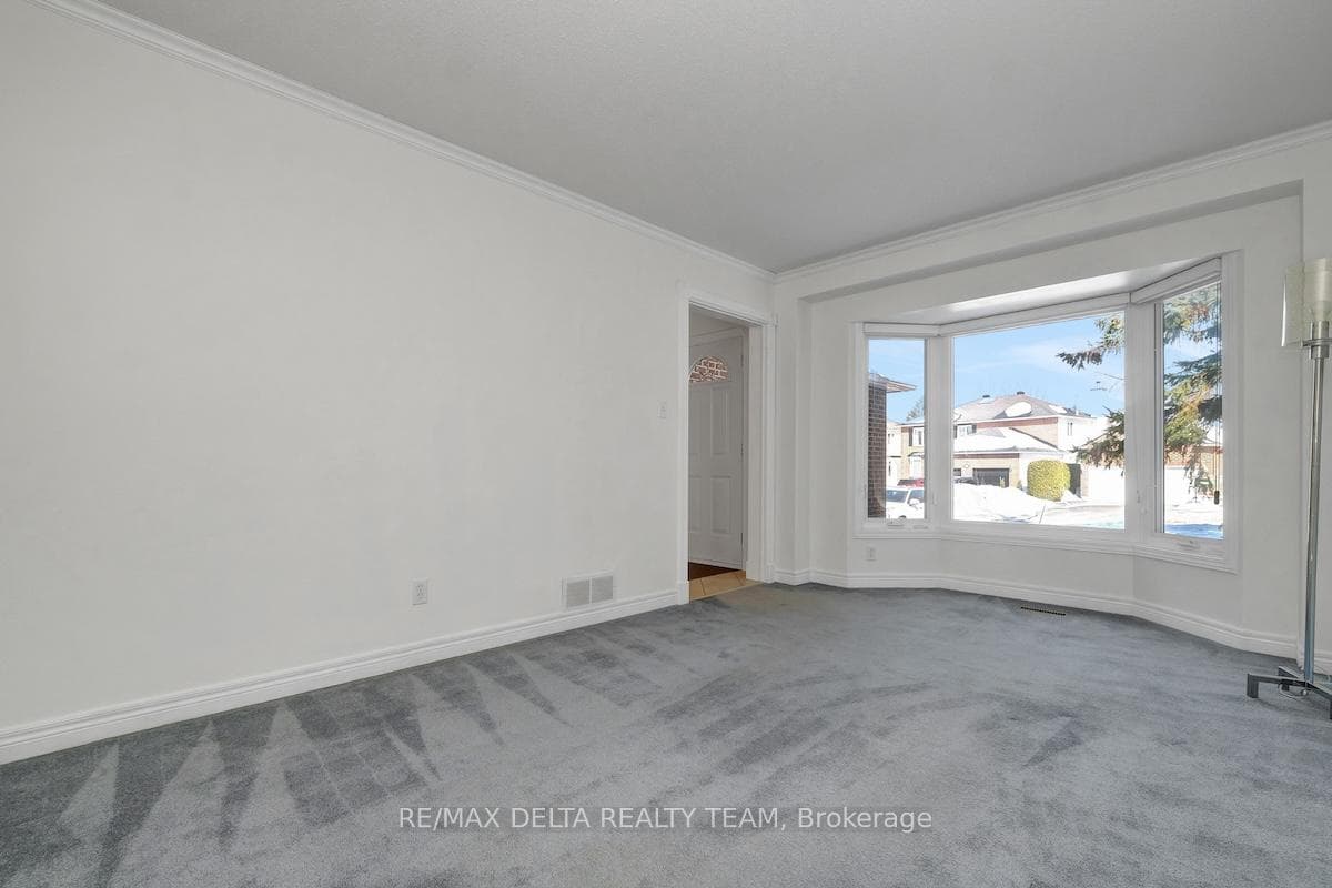 798 Lalande Terrace photo 10