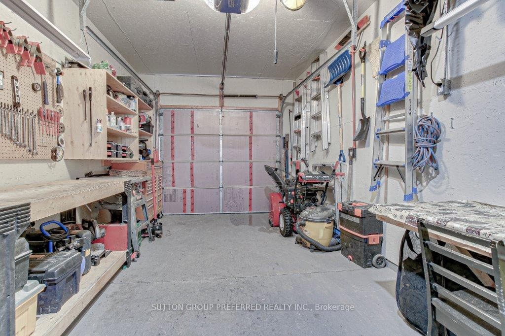 997 Homeview Court photo 11